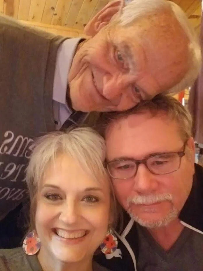 papaw-us.jpeg