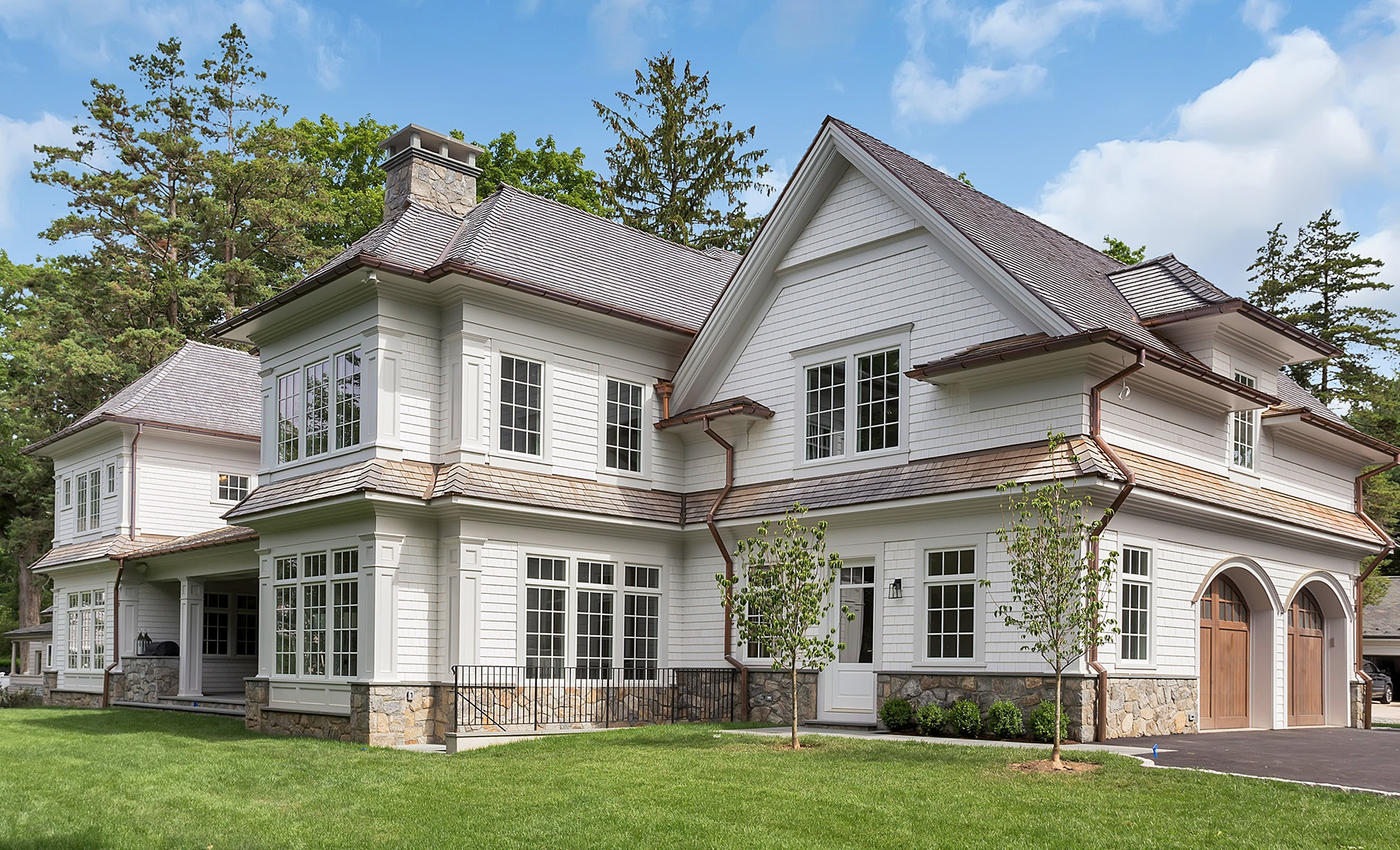 Two Car Garage Modern Home Design
