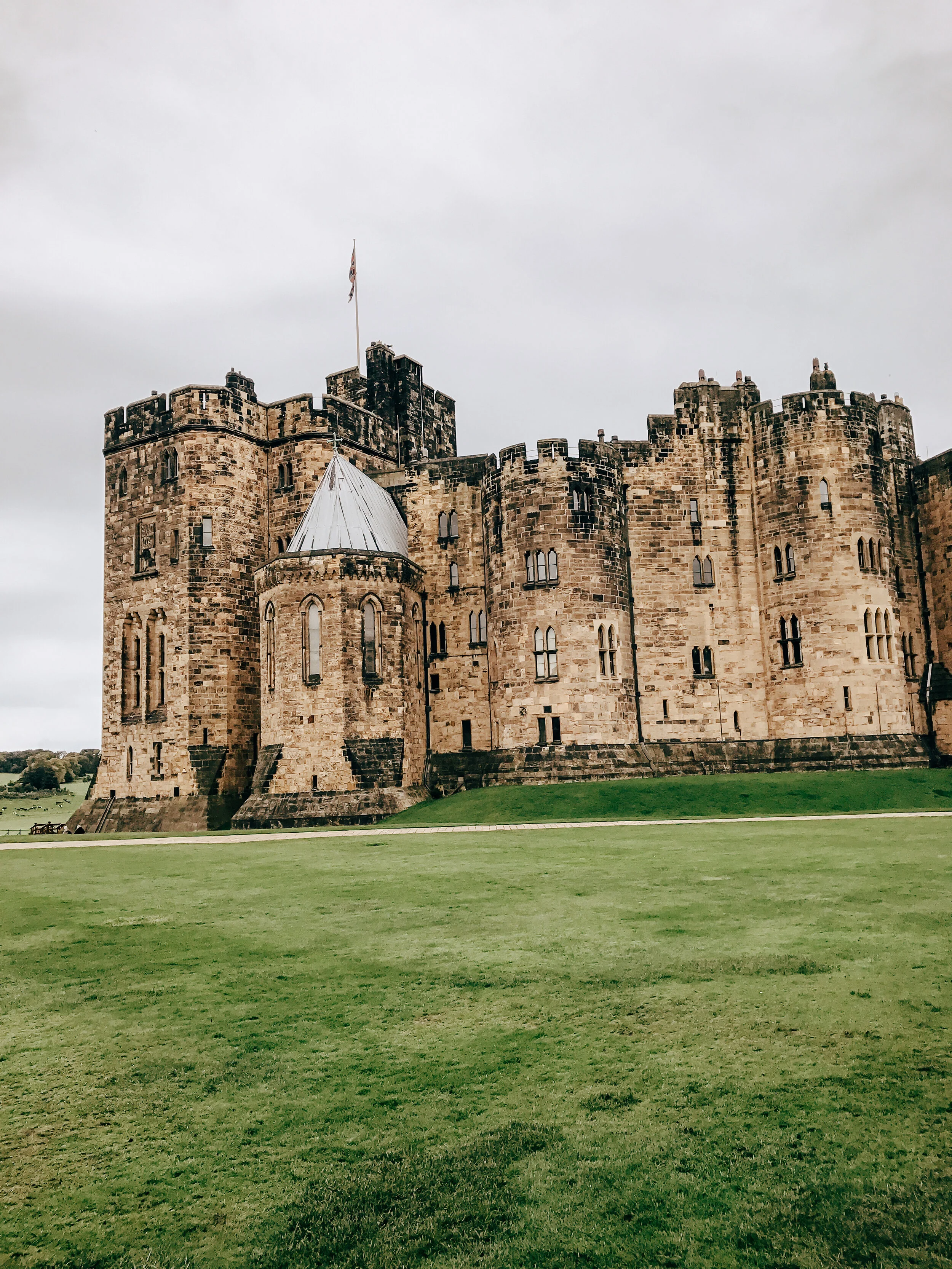 Alnwick Castle Interior Bild & Inspiration Alnwick Castle Interior Bildidee