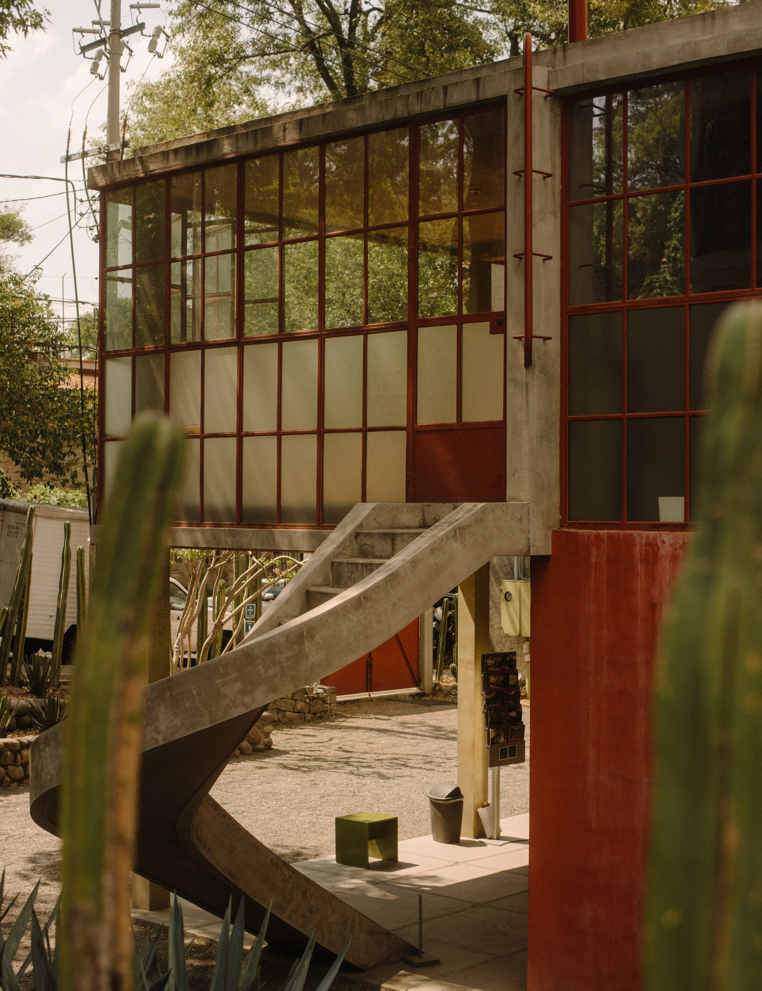 Casa Gilardi | Architecture by Luis Barragán (4).jpg