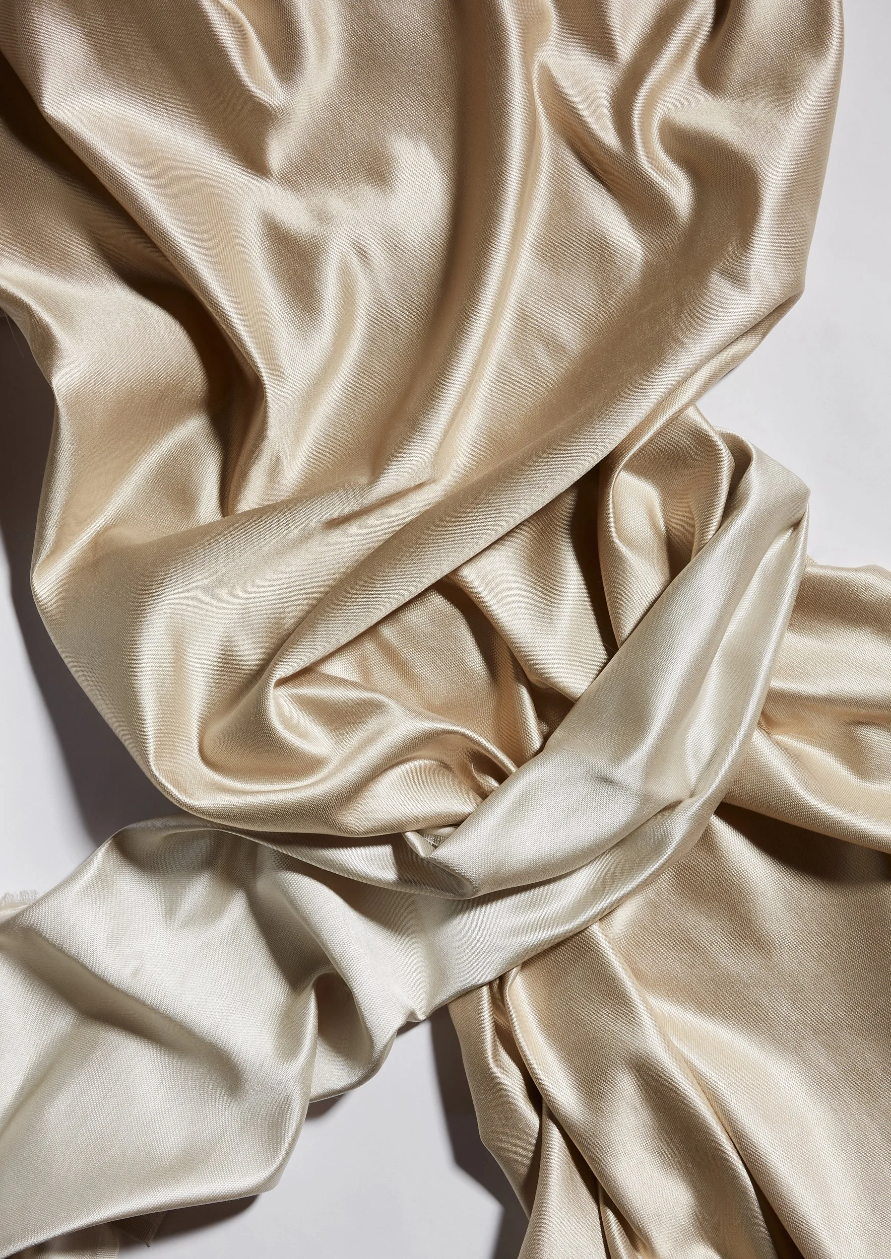 Embracing the trend:Warm Chocolate Hues in Interior Design 