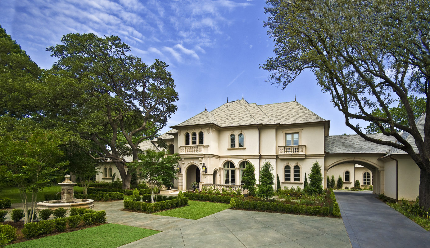nlindhurst-09-1385x800.jpg