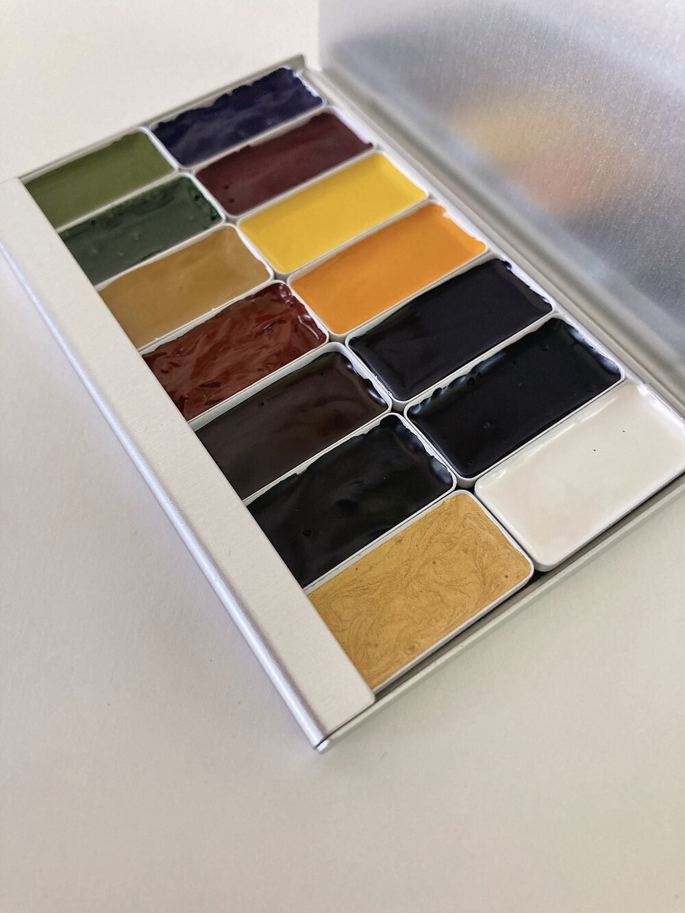 14 Color Watercolor Set in Magnetic Case — Forest Culture Design