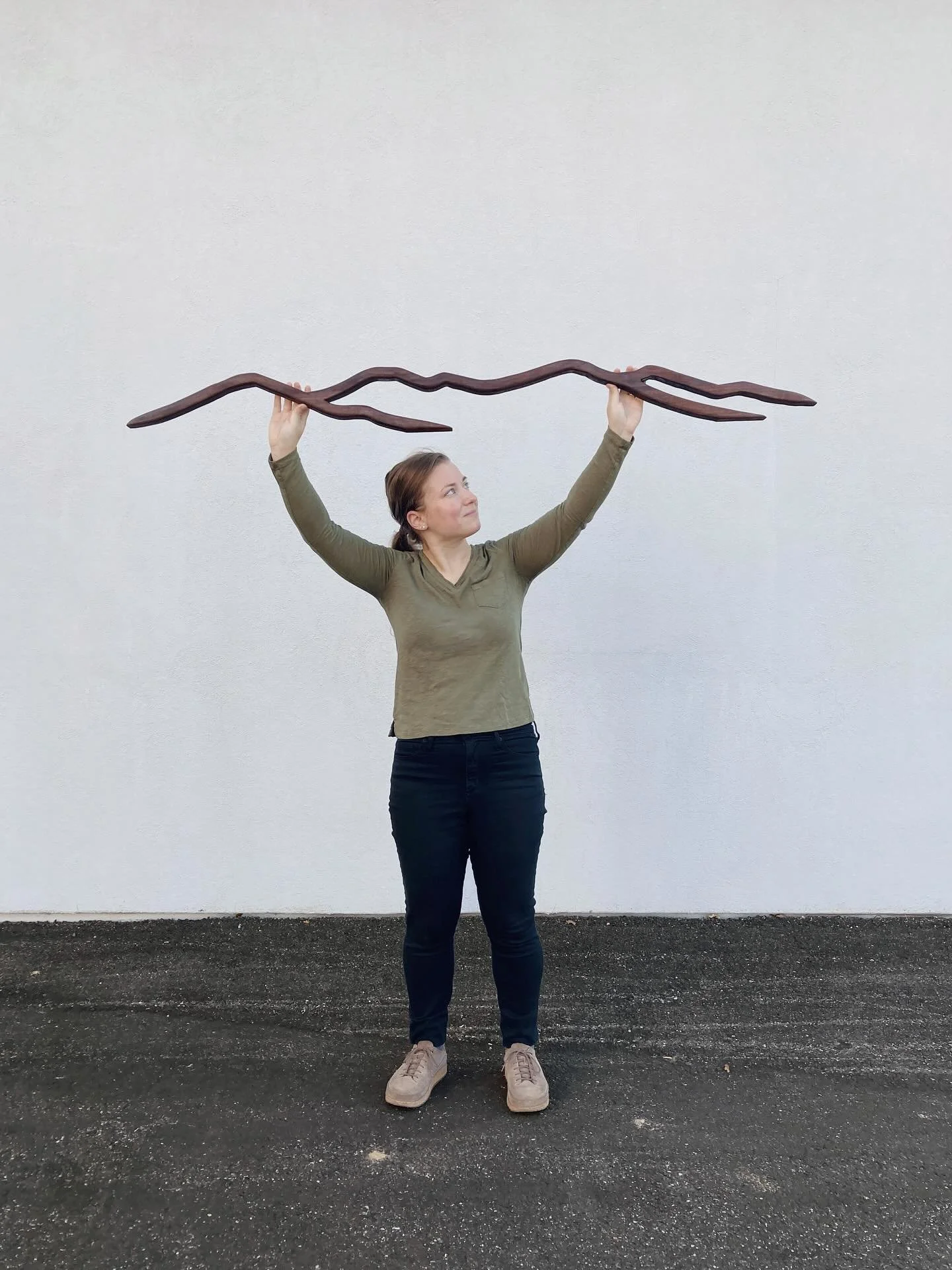 Here&rsquo;s a walnut mountain we made earlier this year that I haven&rsquo;t had a chance to post yet! This one isn&rsquo;t meant to represent an exact mountain, but our customer asked for a piece that felt like the blue ridge mountains, so after so