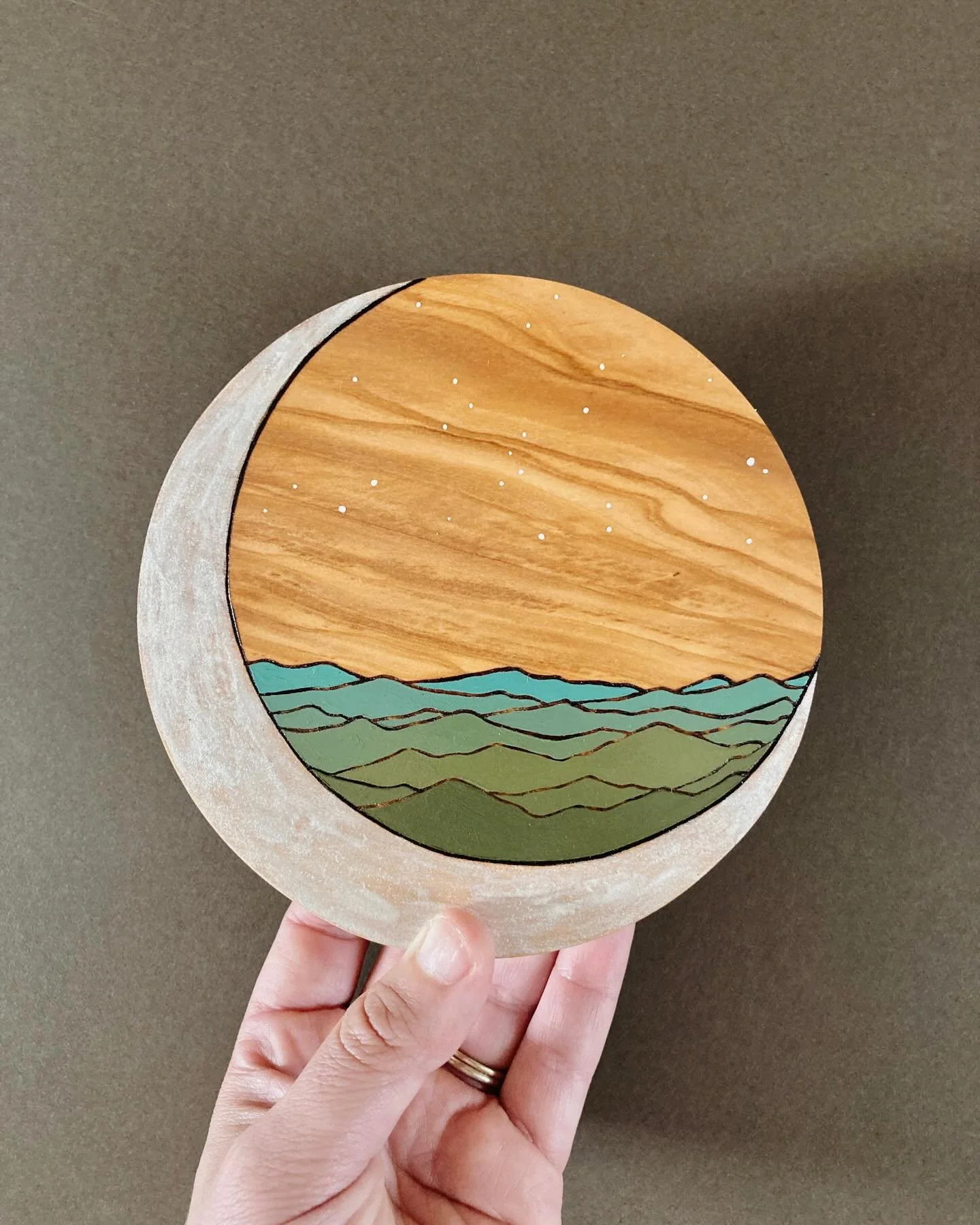 I&rsquo;m still taking photos of all the new work we finished last week, so I wanted to post some work we made last year that never made it to the grid. This is a little piece we made that lives in Rhode Island now. We made it from olive wood and it&