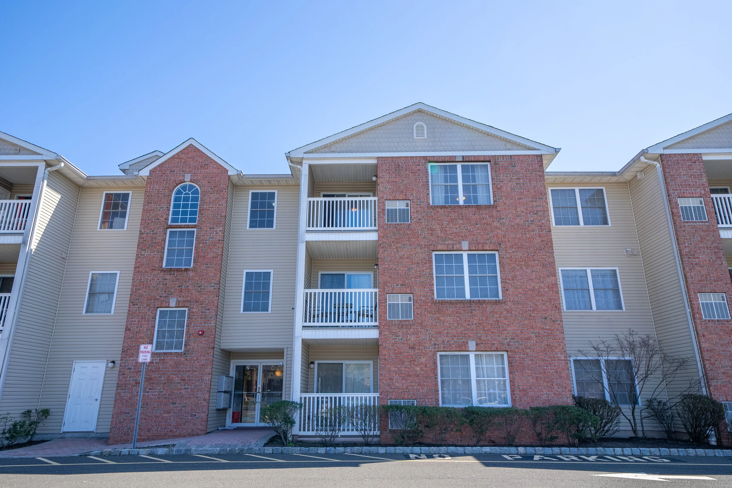 555 Grant Street / Unit 103, Linden NJ (Sold)