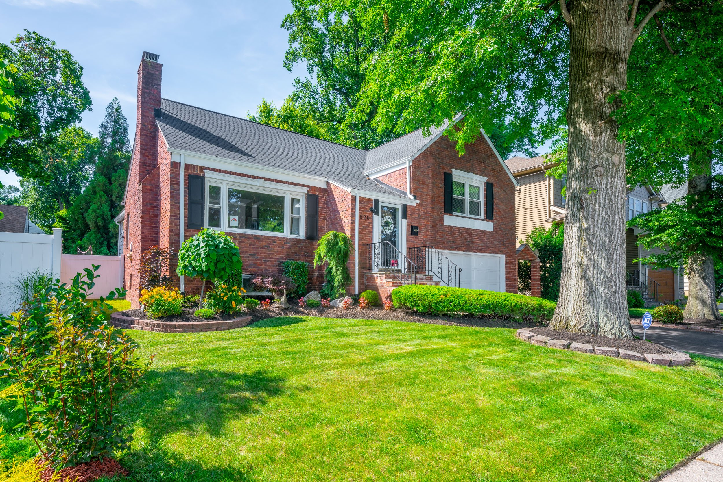 620 SALEM ROAD, UNION (SOLD!)