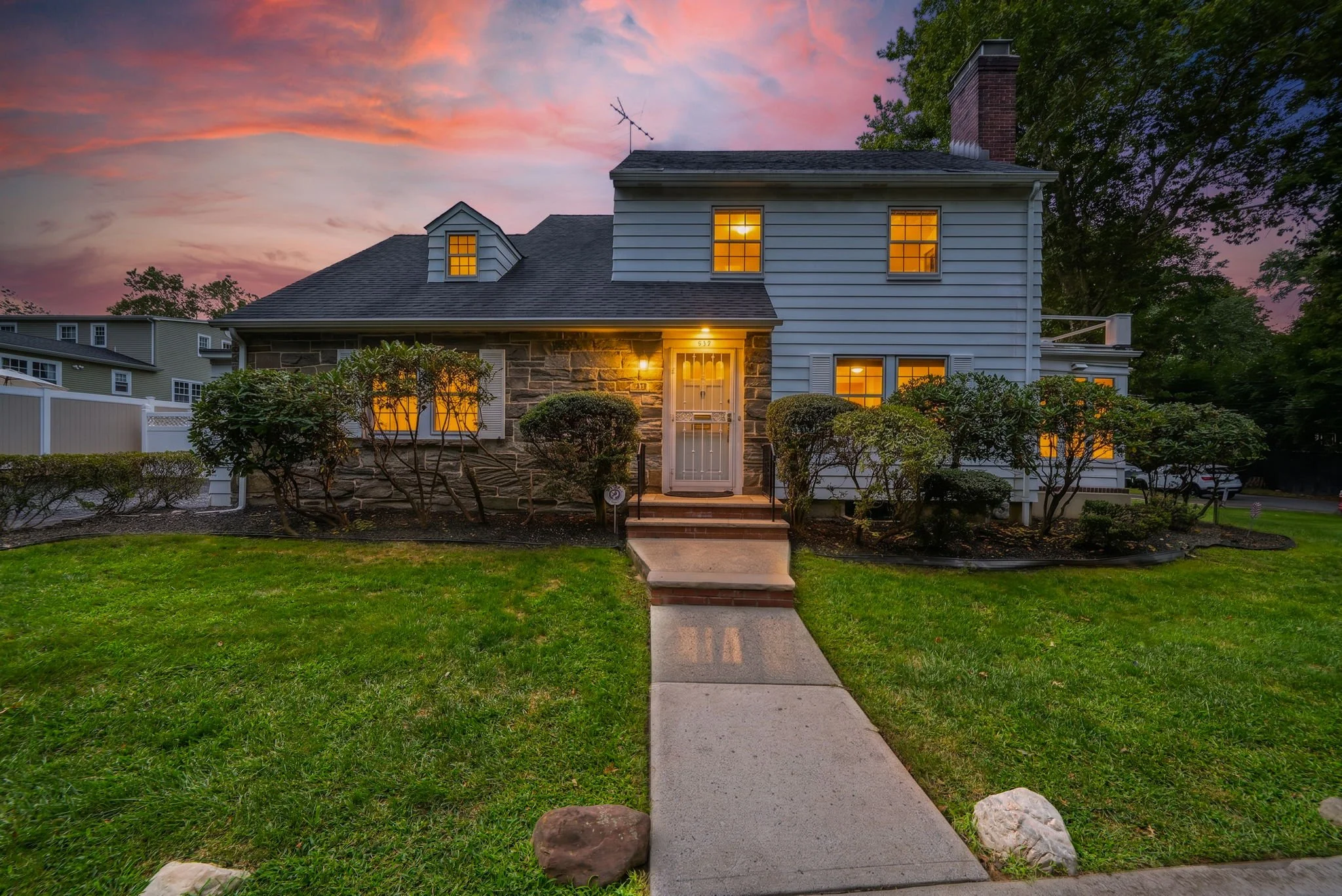 736 LYNMAR WAY, UNION