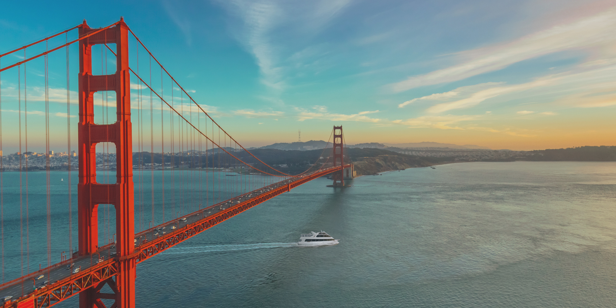 premiere-san-francisco-luxury-yacht-cruise.jpg