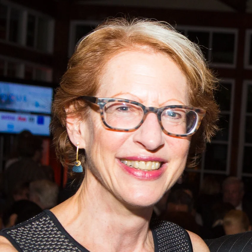 ELLEN CORENSWET COVINGTON &amp; BURLING LLP