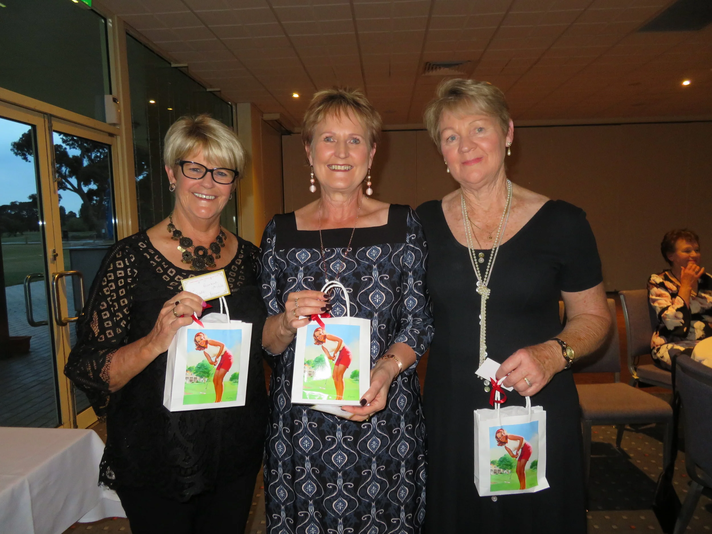  Lucky winners - Marion, Marilyn and Di. 