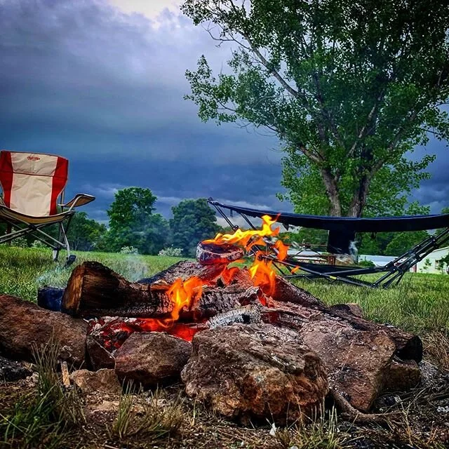 #campinglife #missourioutdoors #campfire🔥 #hammocklife