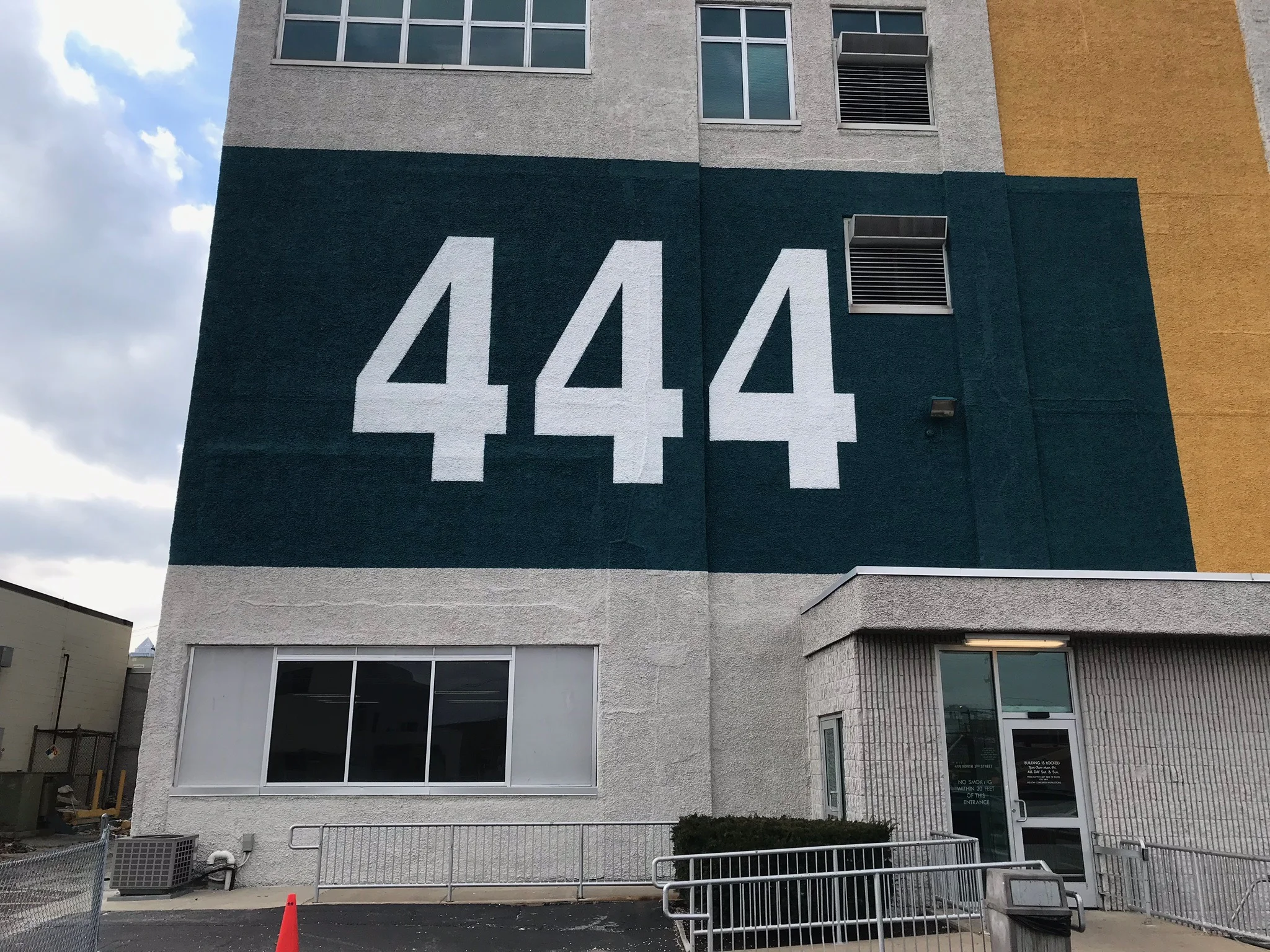 444.jpg