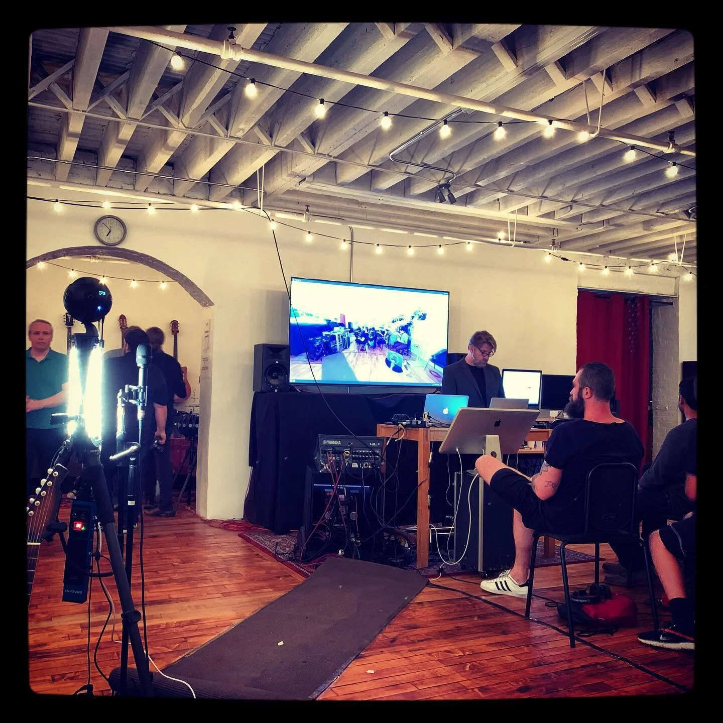 Checkin&rsquo; on the future with #powerstationatberkleenyc and @stephenwebberr 360 video baby! #nyc #nycmusic #vr #oculus