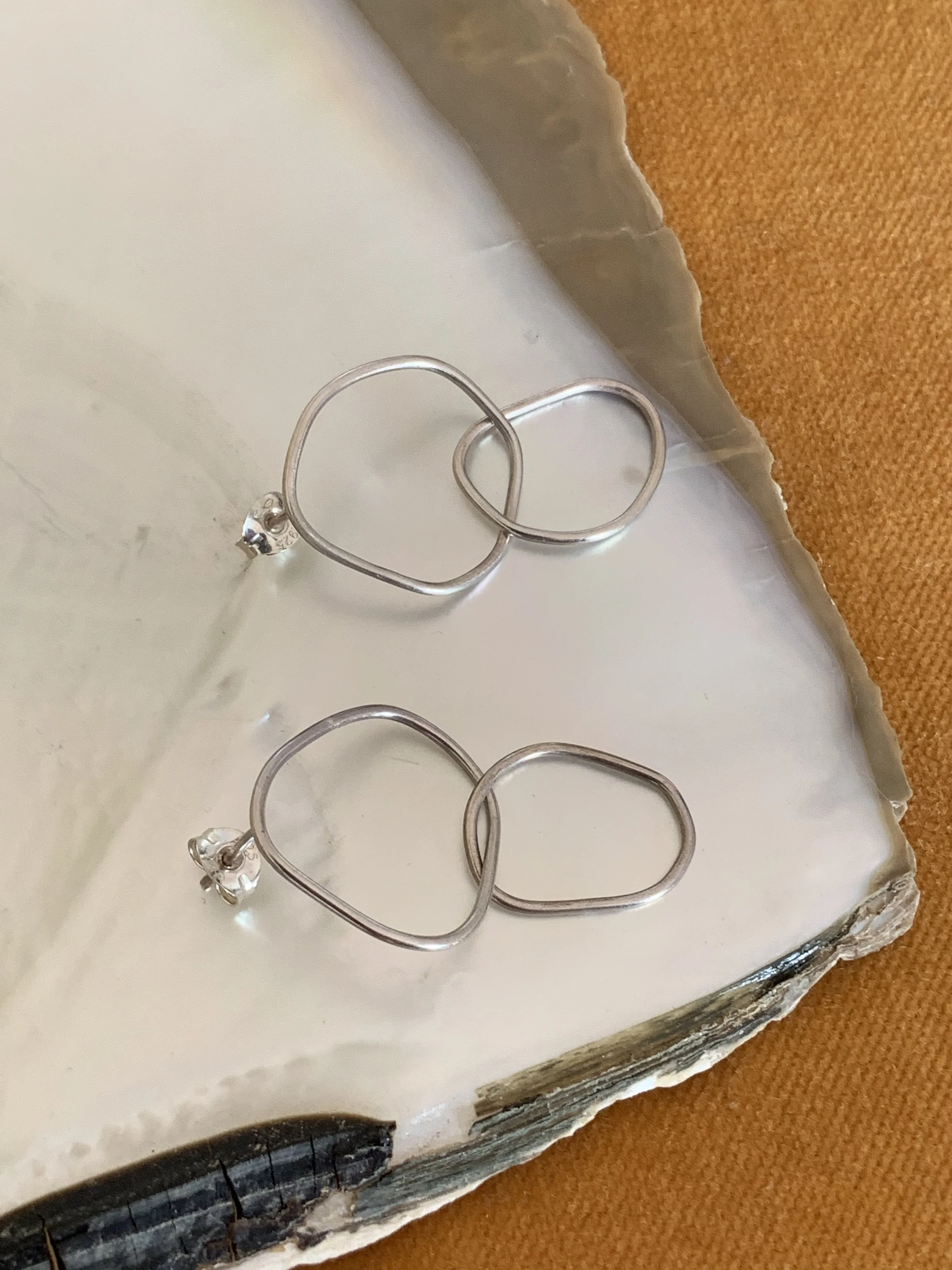 68DB66A7-D32E-4B3A-839C-273DEEE235BF