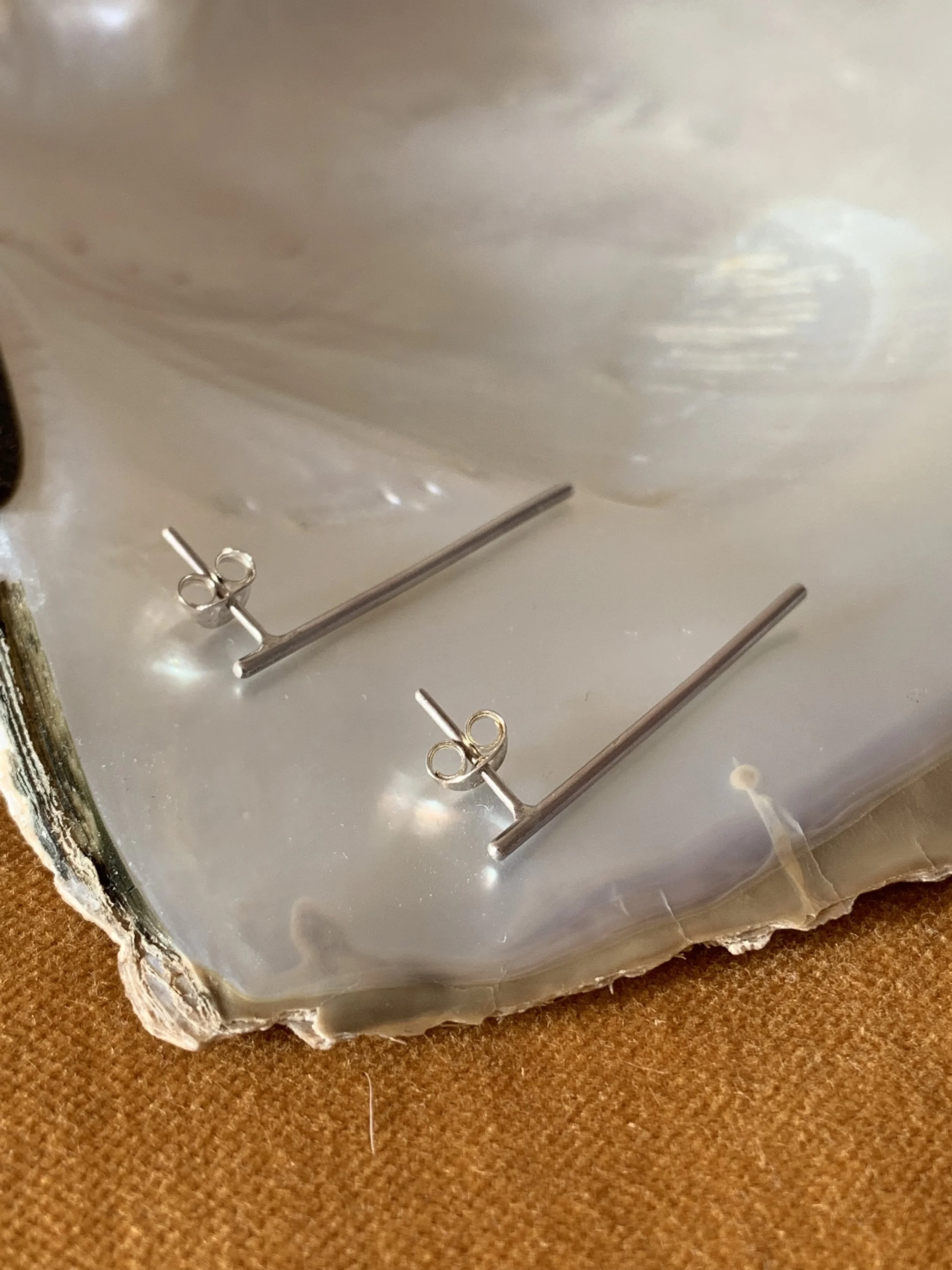 D4A23F31-668A-4A04-9121-388F456B1FE9