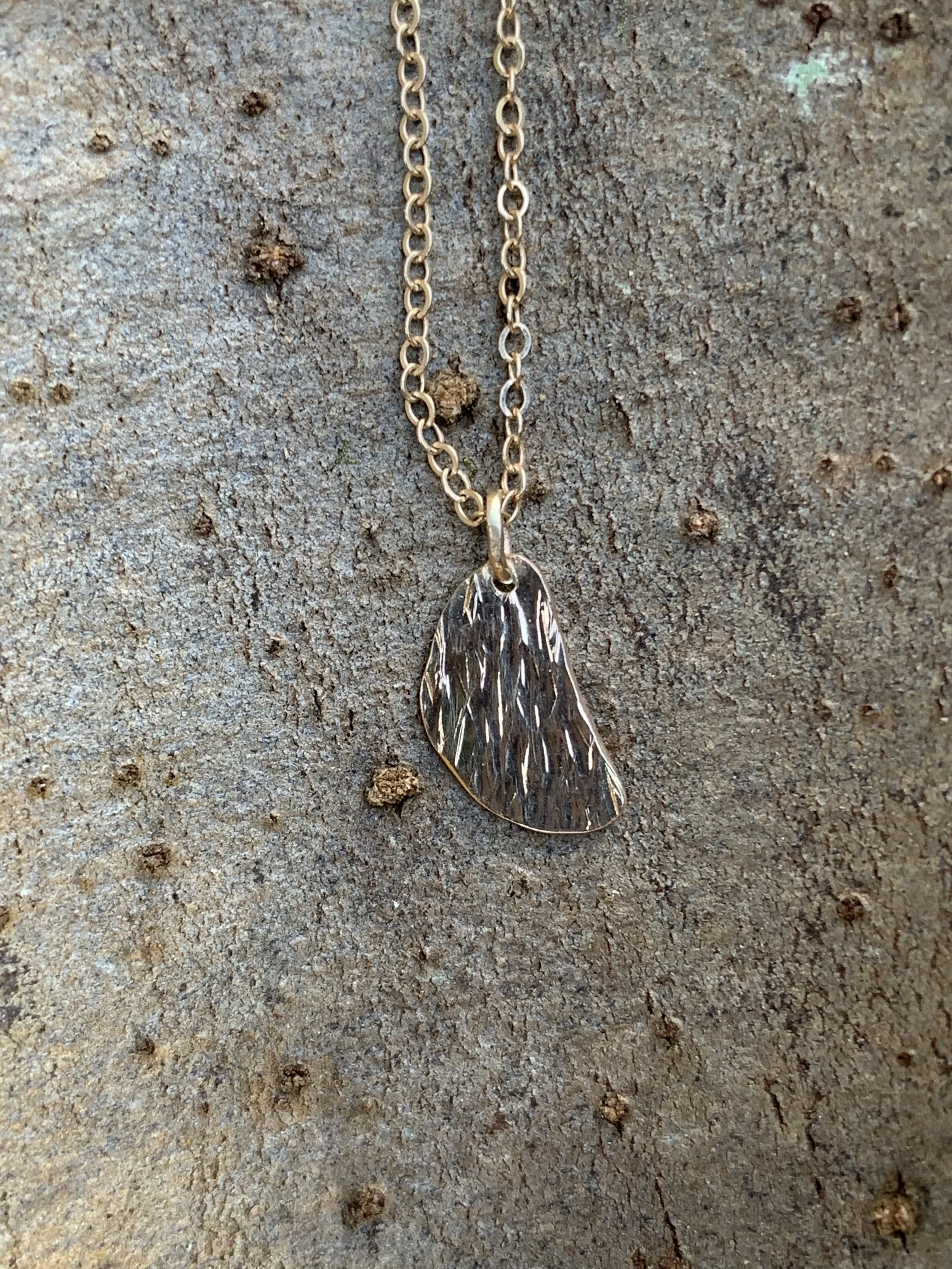 606555B9-8262-4FBF-8055-D13DDF2DC976