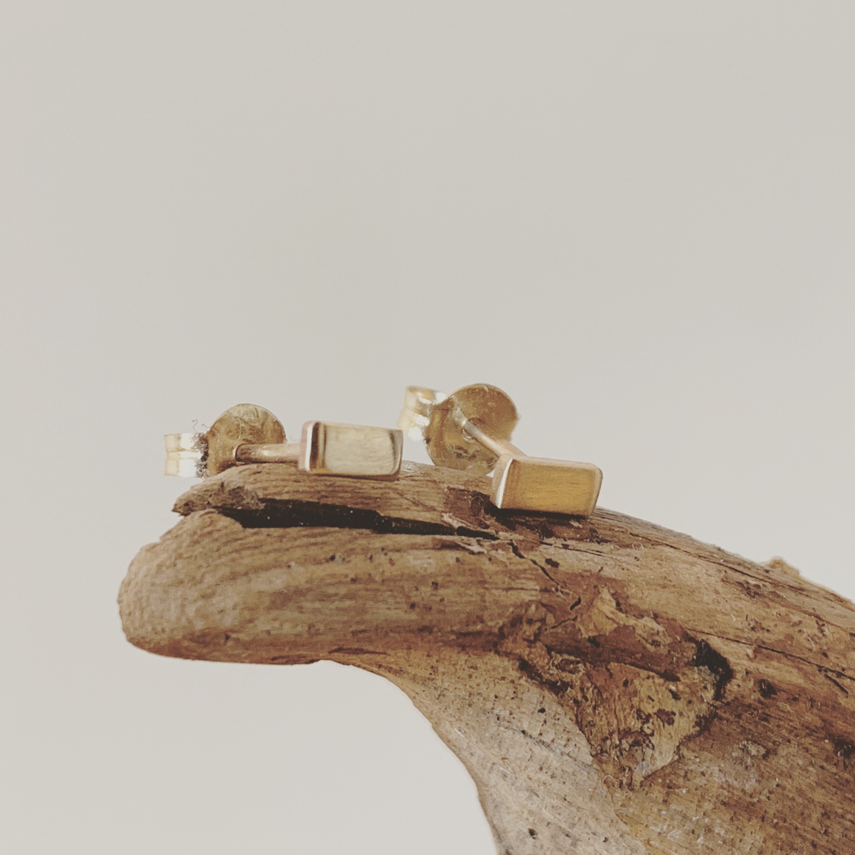 5946EC4D-D401-4531-8C8D-74CF46BD5AFF