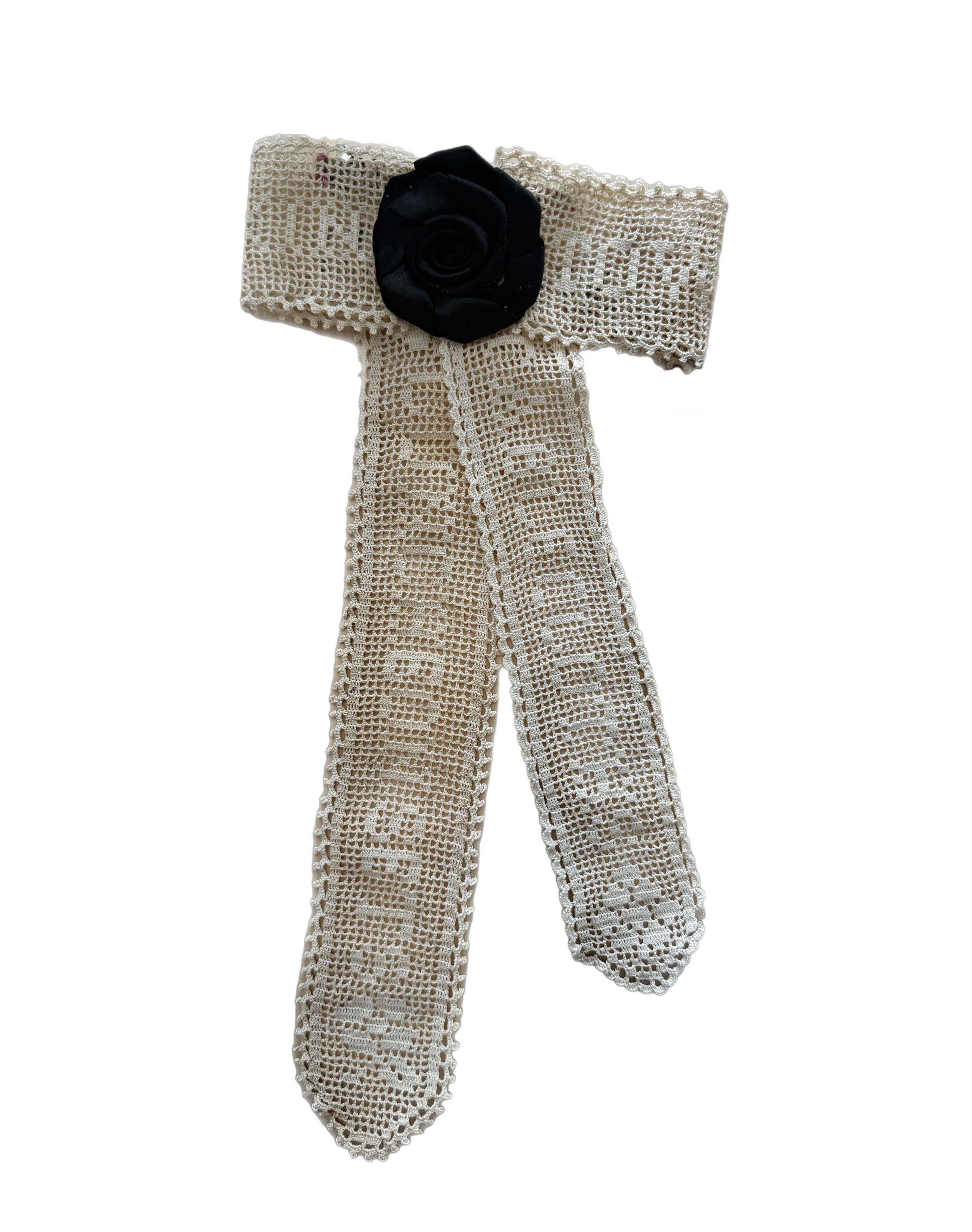 ANTIQUE CROCHETED LACE DOILIES BOW BARRETTE