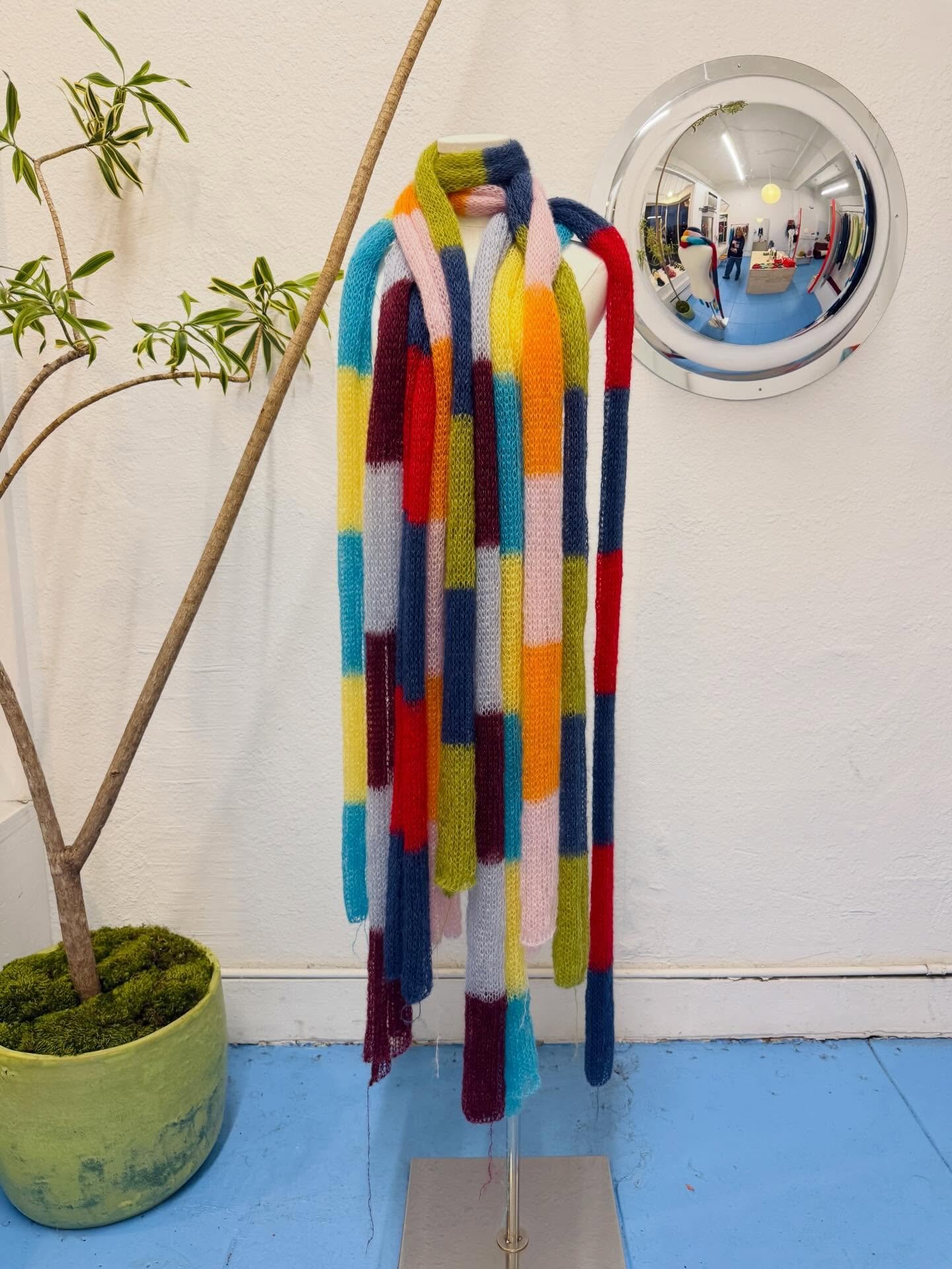 Up next 🧣🧣🧣🧣🧣

#knitwear #losangeles #style #cozychristmaswithhobbii #sponsored