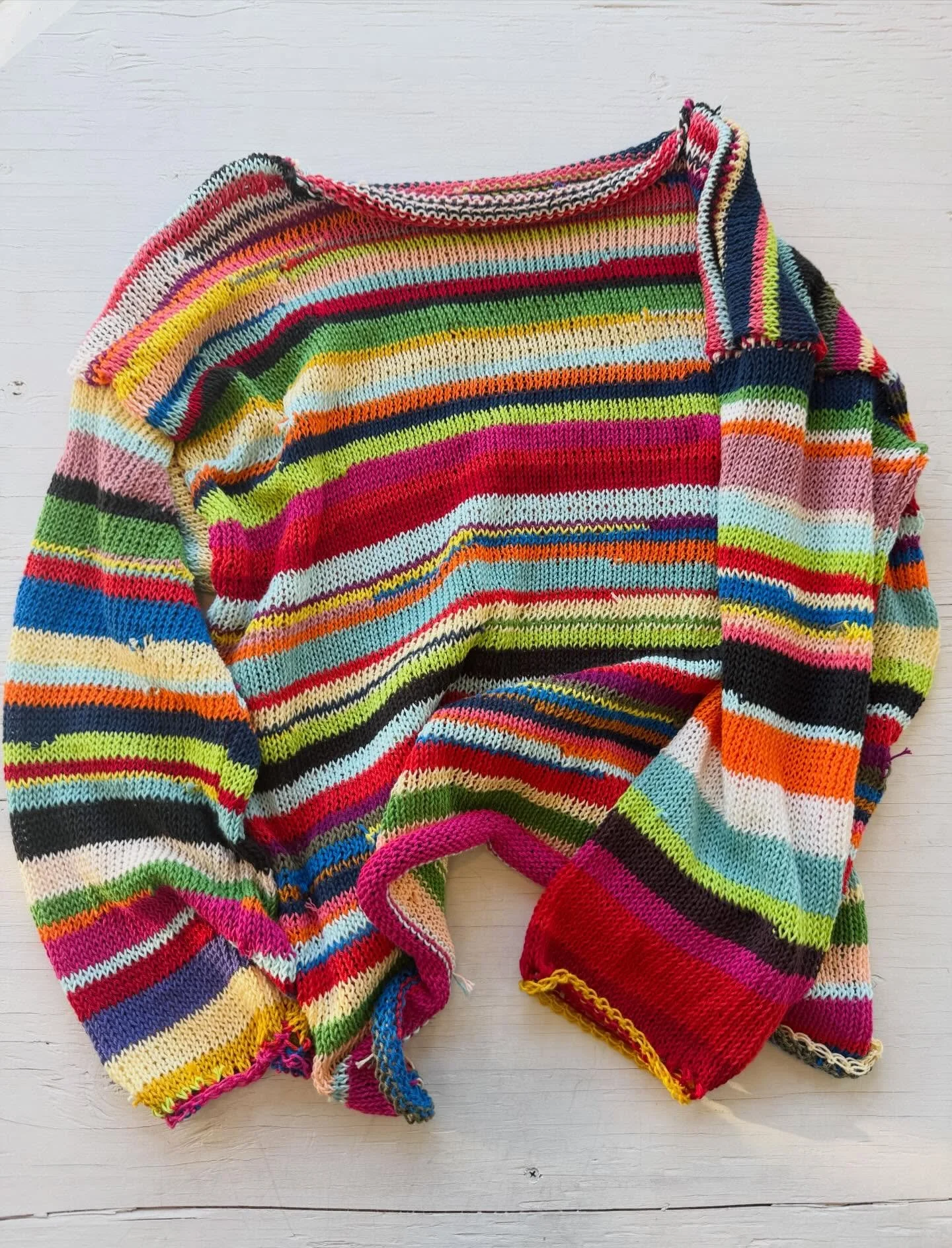 🌈🌈🌈🌈🌈🌈🌈🌈🌈

#knitwear #knitting #knitspo #NoShadesOfGrey #sponsored @hobbii_yarn