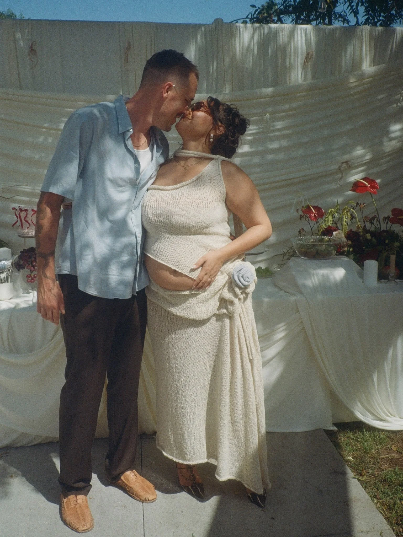 Custom knit for Marissa and Peter&rsquo;s sweetest vow renewal day. I loved working with Rissy to make her dream dress for such a special occasion and I&rsquo;m obsessed with how it came out. 😭 (And I styled Peter 😎) Brides and mommies, let&rsquo;s
