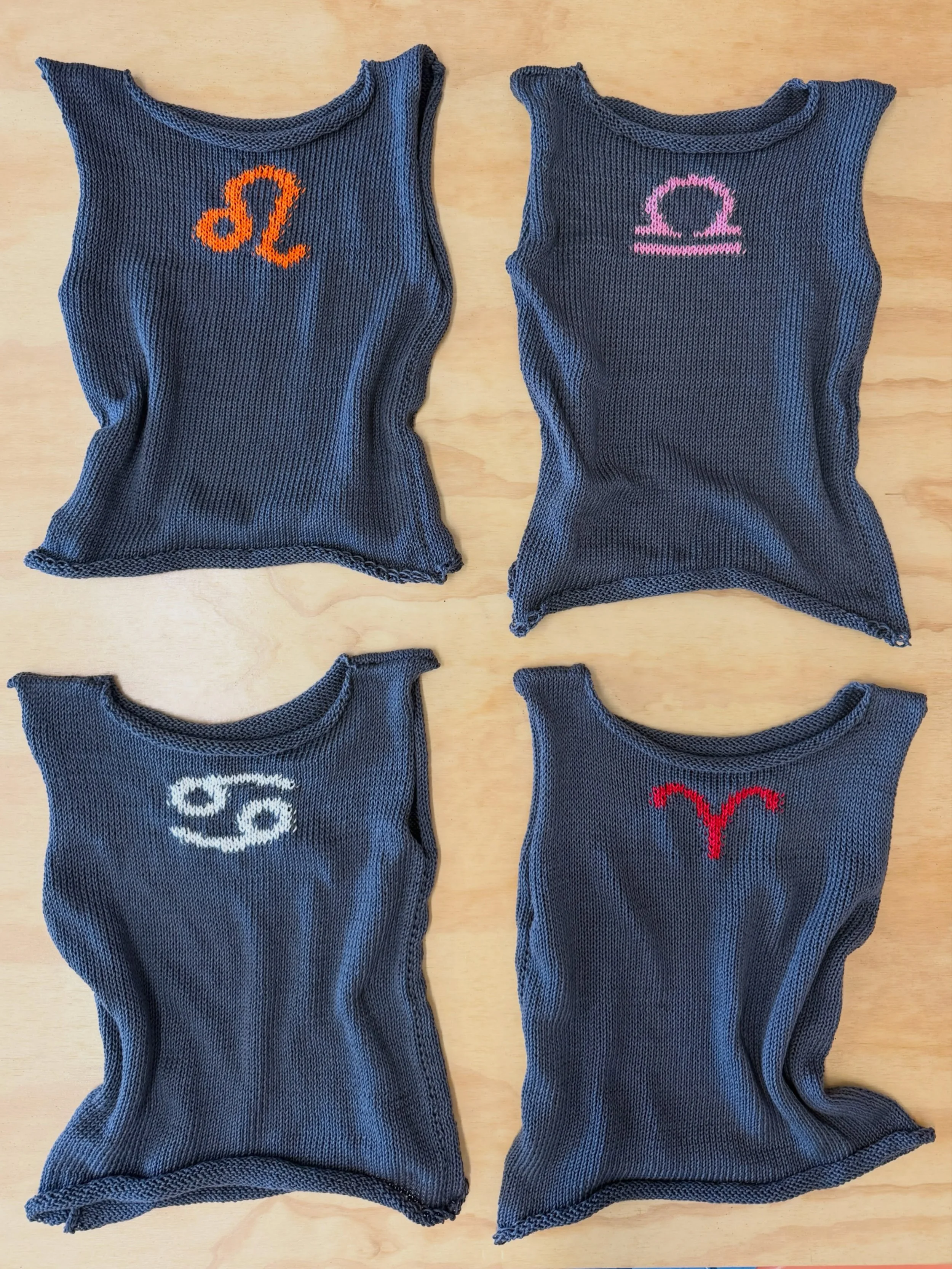 Aries Sun, Cancer moon, Leo rising. Any questions?????? (plus a Libra for my sisters👯&zwj;♀️) Zodiac knit tanks dropping soon. Limited quantity available, my email list shops first sign up at the LiNk iN mY BiO!!!!!!!! ♈️♋️♌️♎️
#knitting #aries #can