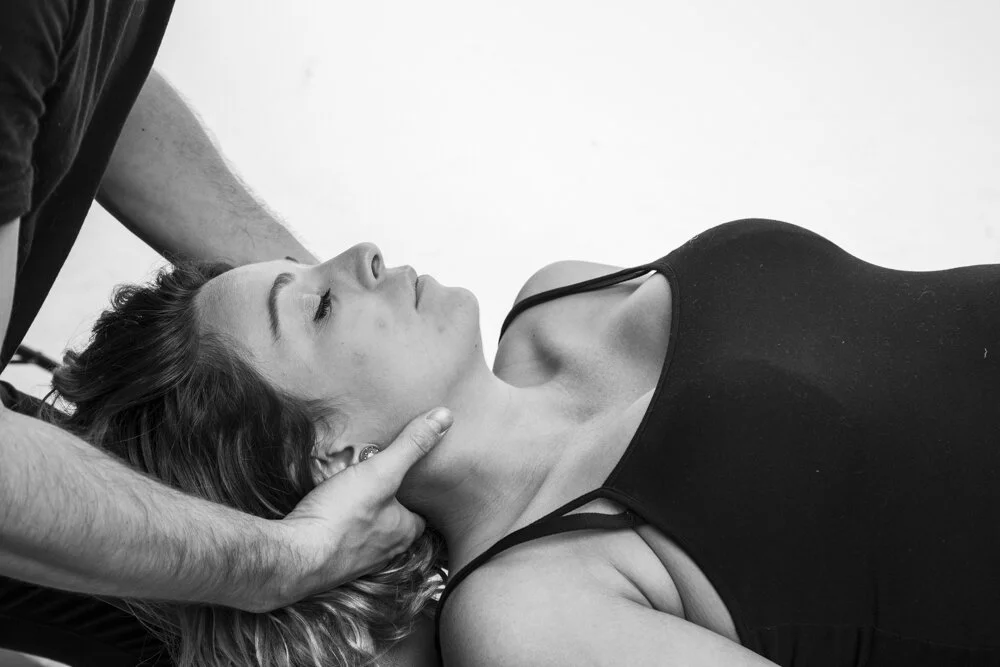 Douleurs à l'épaule, au cou et/ou à l'omoplate: Stabiliser l'articulation acromio-claviculaire