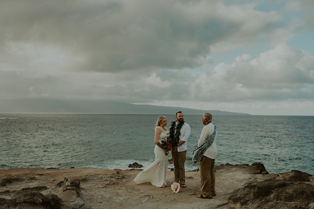 maui-wedding-photographer-maui-wedding-photography-maui-photographer-maui-photographers-maui-elopement-photographer-maui-elopement-maui-wedding-maui-engagement-photographer_0600.jpg