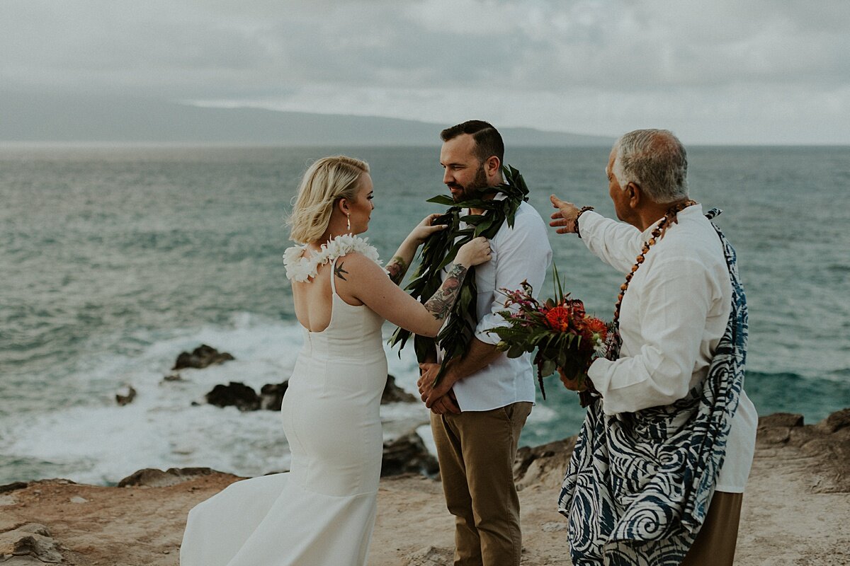 maui-wedding-photographer-maui-wedding-photography-maui-photographer-maui-photographers-maui-elopement-photographer-maui-elopement-maui-wedding-maui-engagement-photographer_0610.jpg