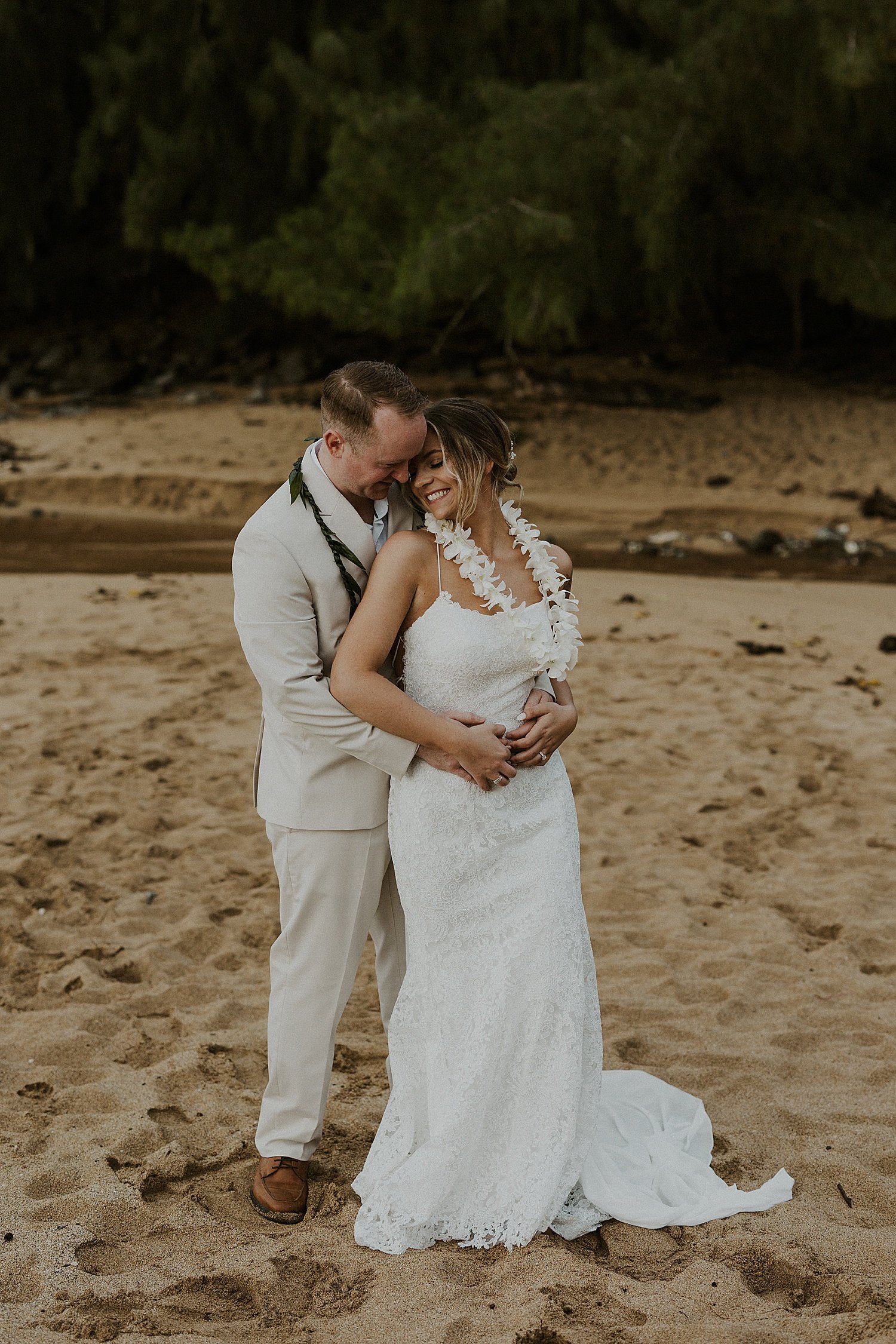 maui-elopement-photographer-maui-elopement-maui-wedding-photographer_0035.jpg