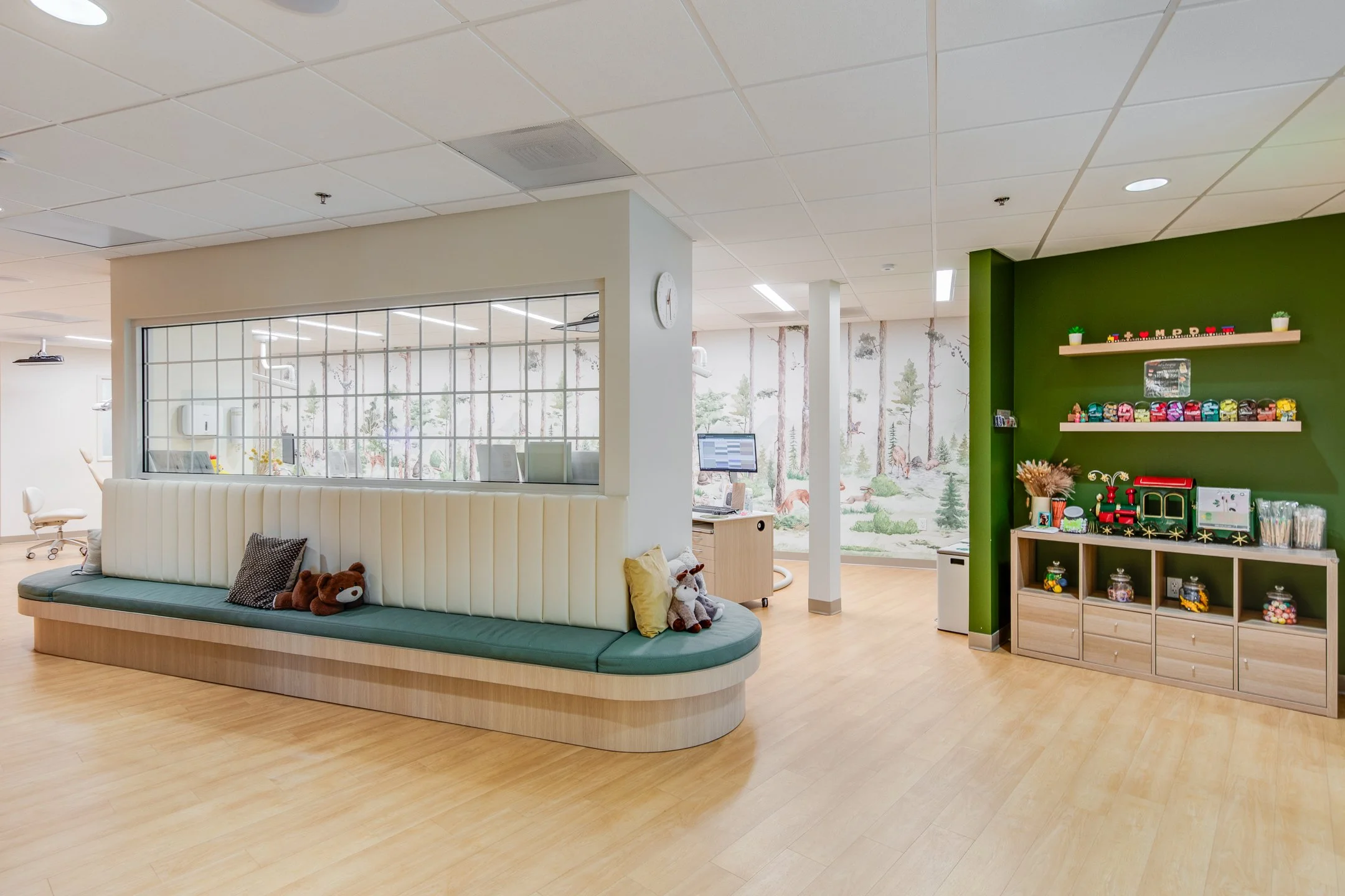 Drs. Paek & Hsieh - 6211 Medau Pl ste 120, Oakland, CA 94611 (4 of 23).jpg