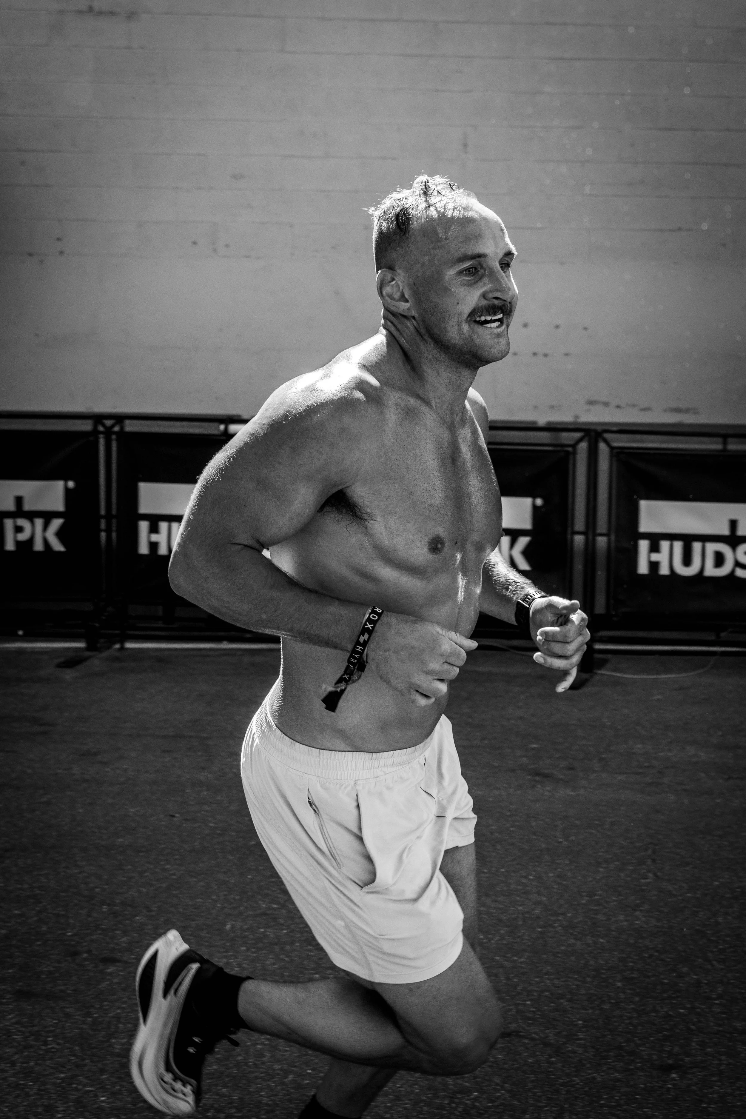 Steven B&W-013.jpg