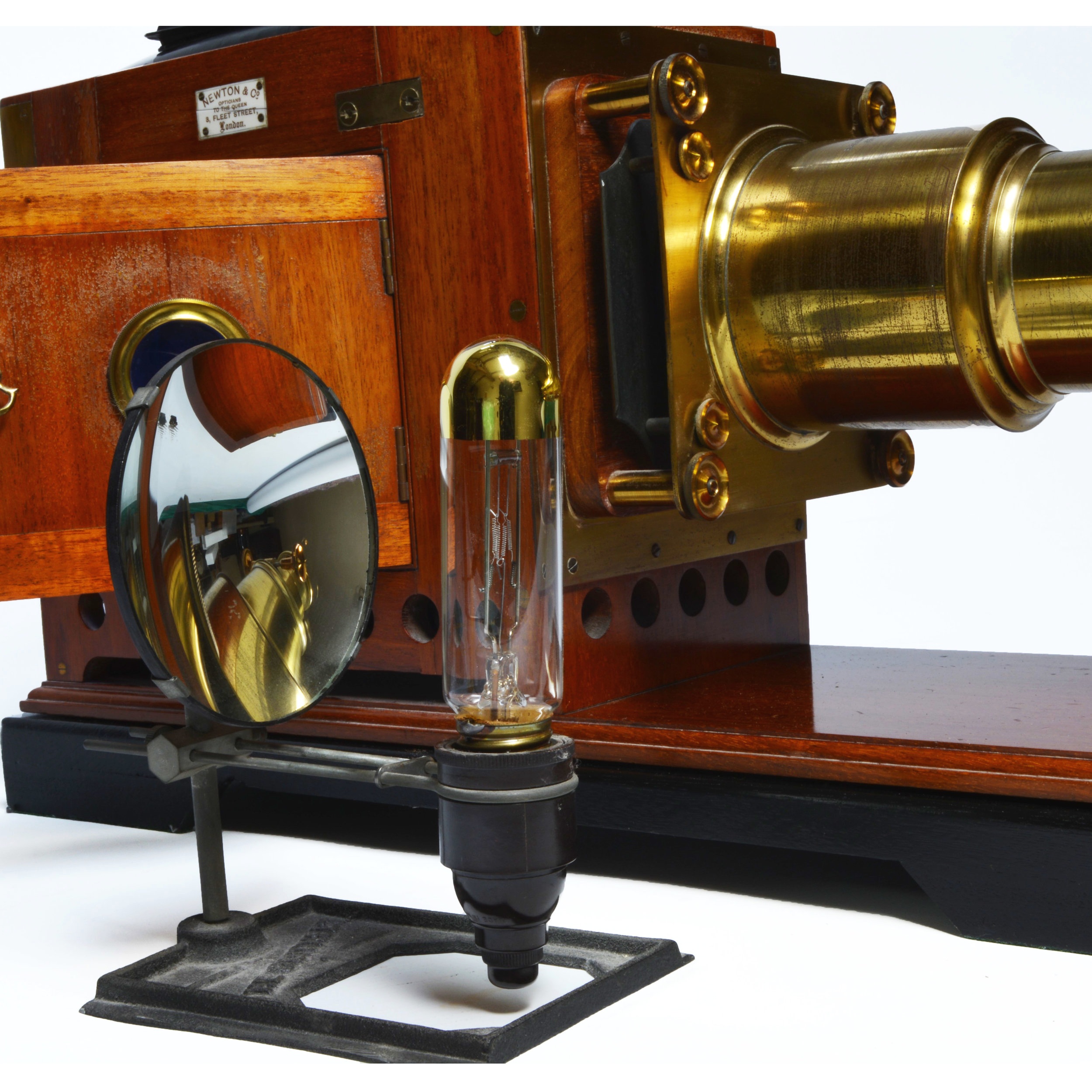 Broadhurst, Clarkson &amp; Co Magic Lantern