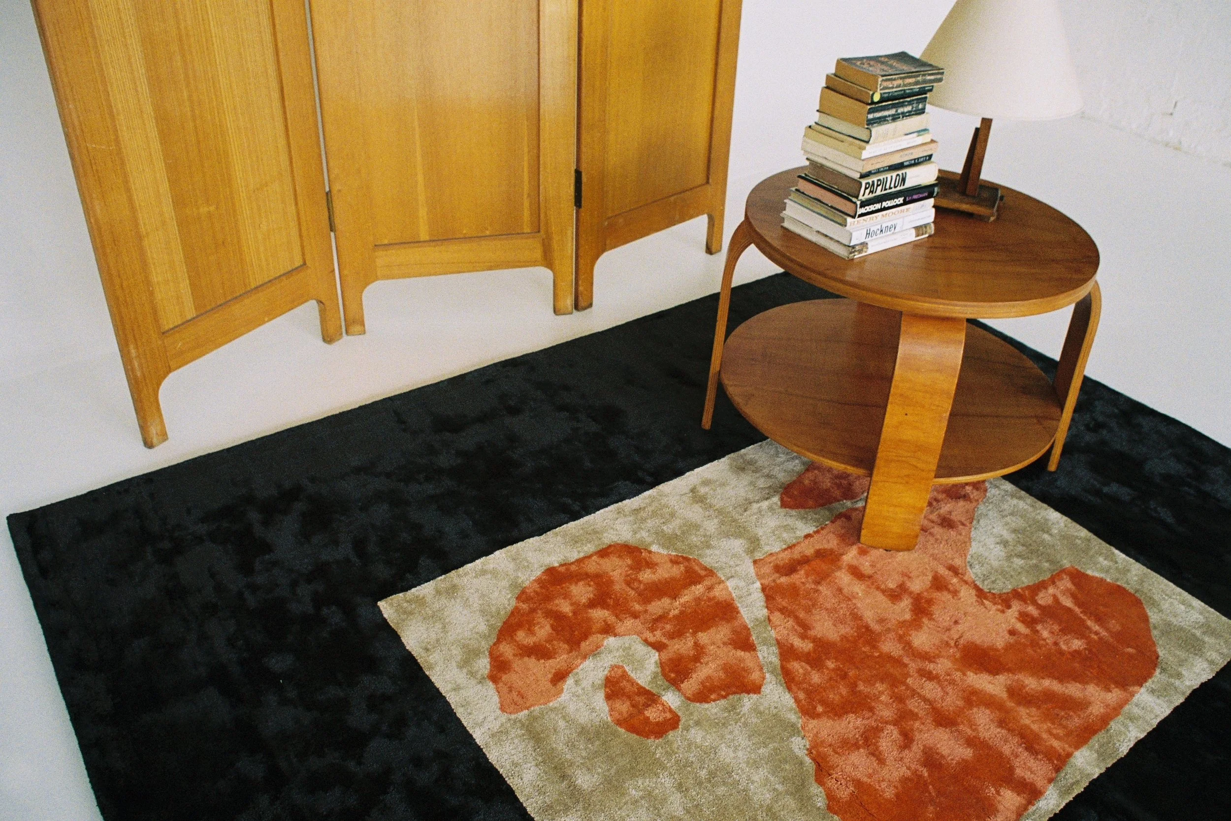 Zouzou Rugs – Hand-Tufted Modernist Rugs in Silk & Wool