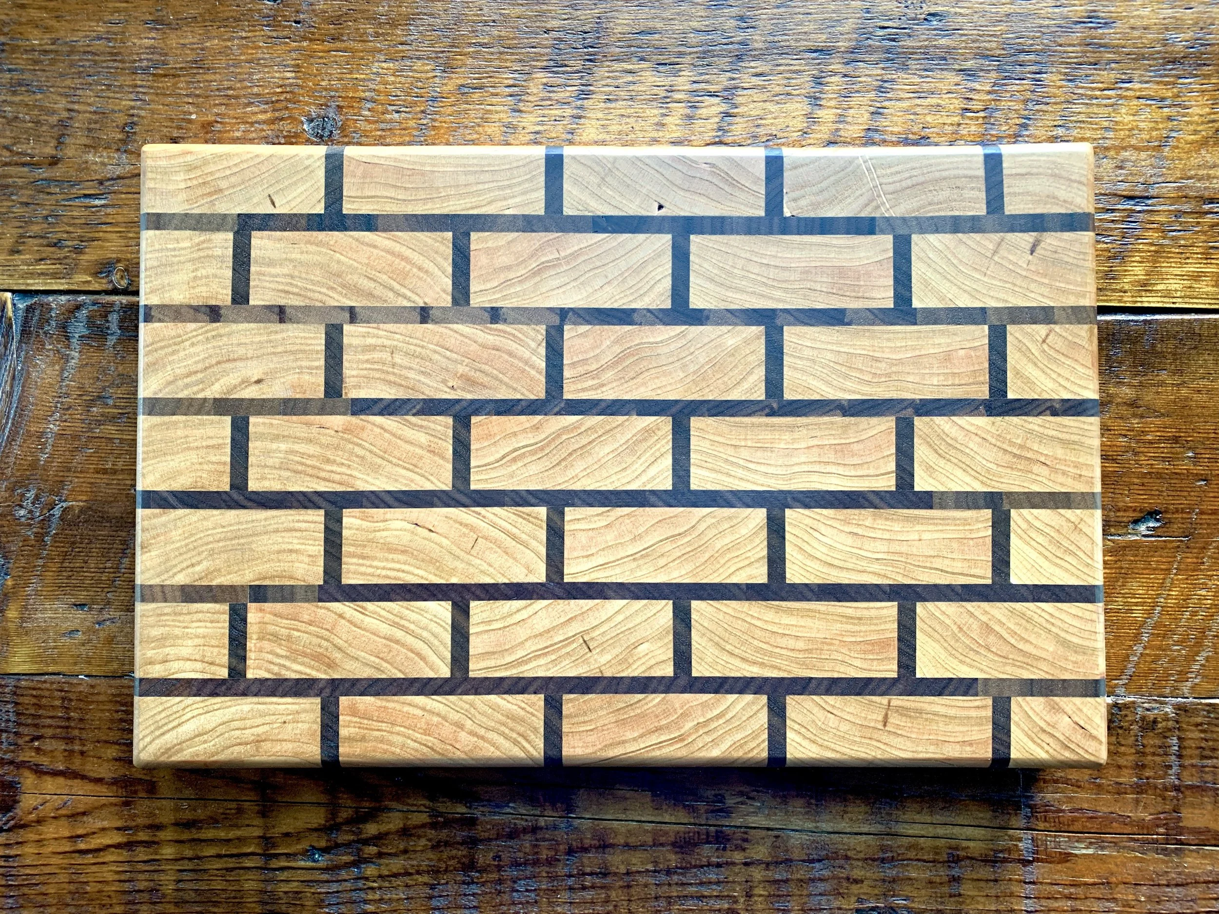 Brick Pattern Cutting Board - Cherry &amp; Walnut