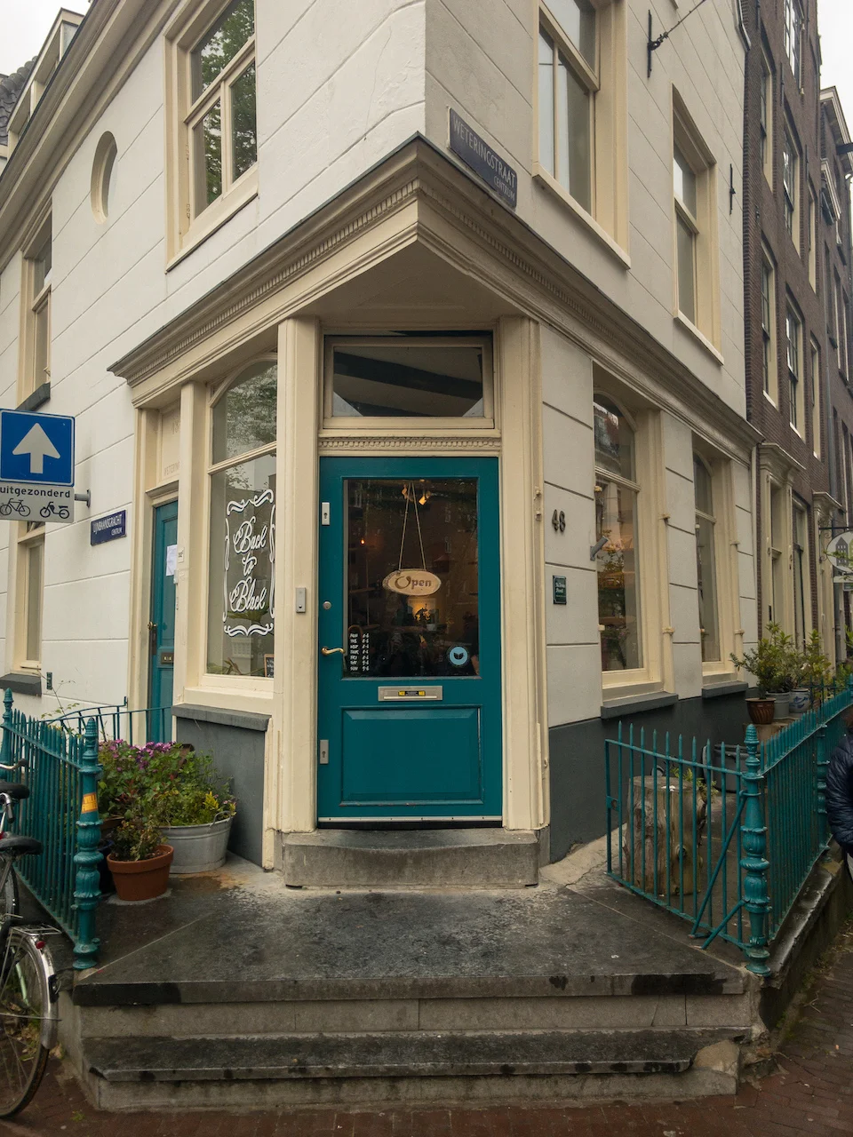 Back To Black Amsterdam Cafe 1.jpg