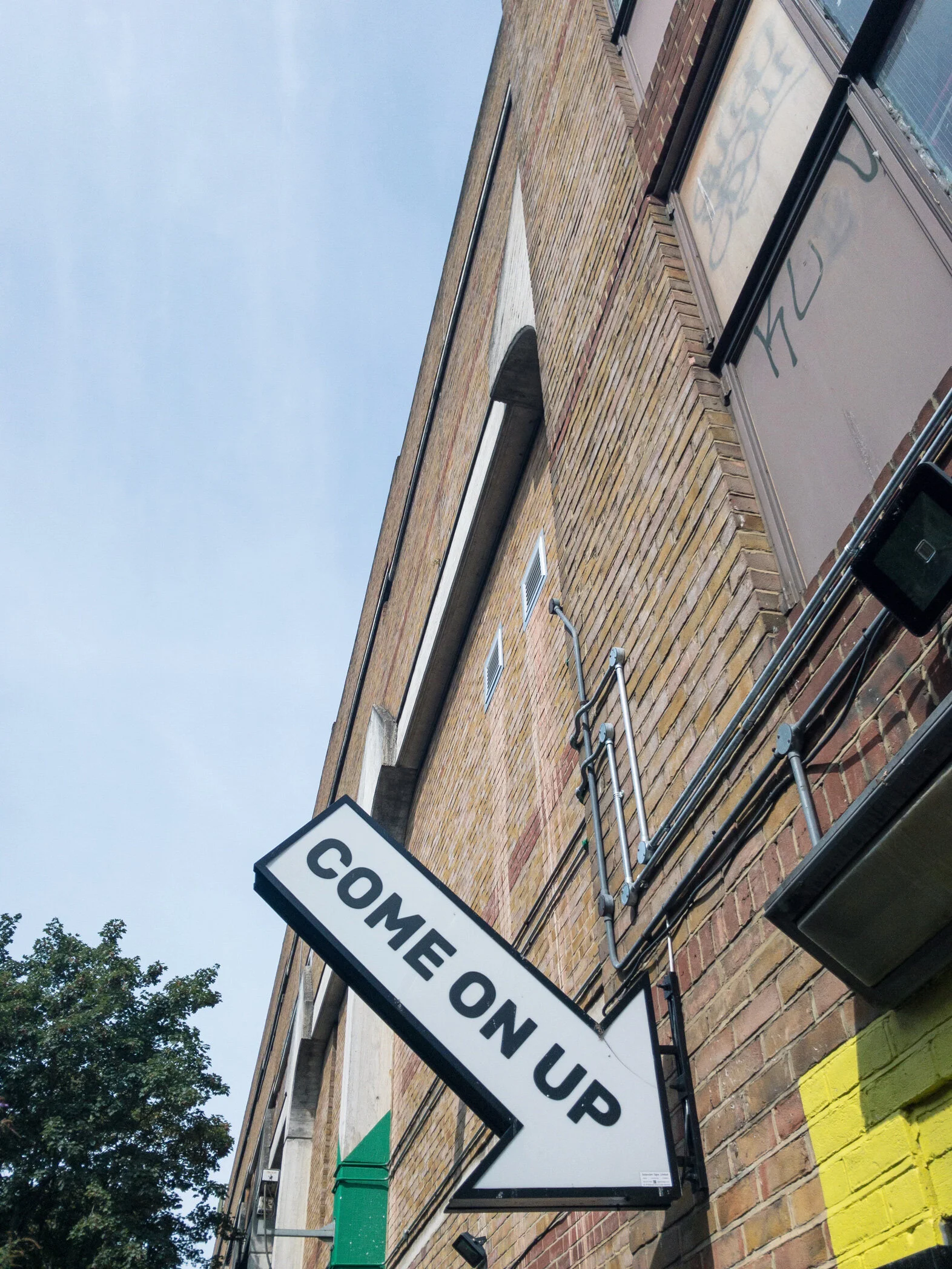 Peckham-Levels-Entrance-Chick-About-World.jpg