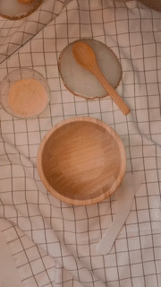 TurmericMask-2.gif