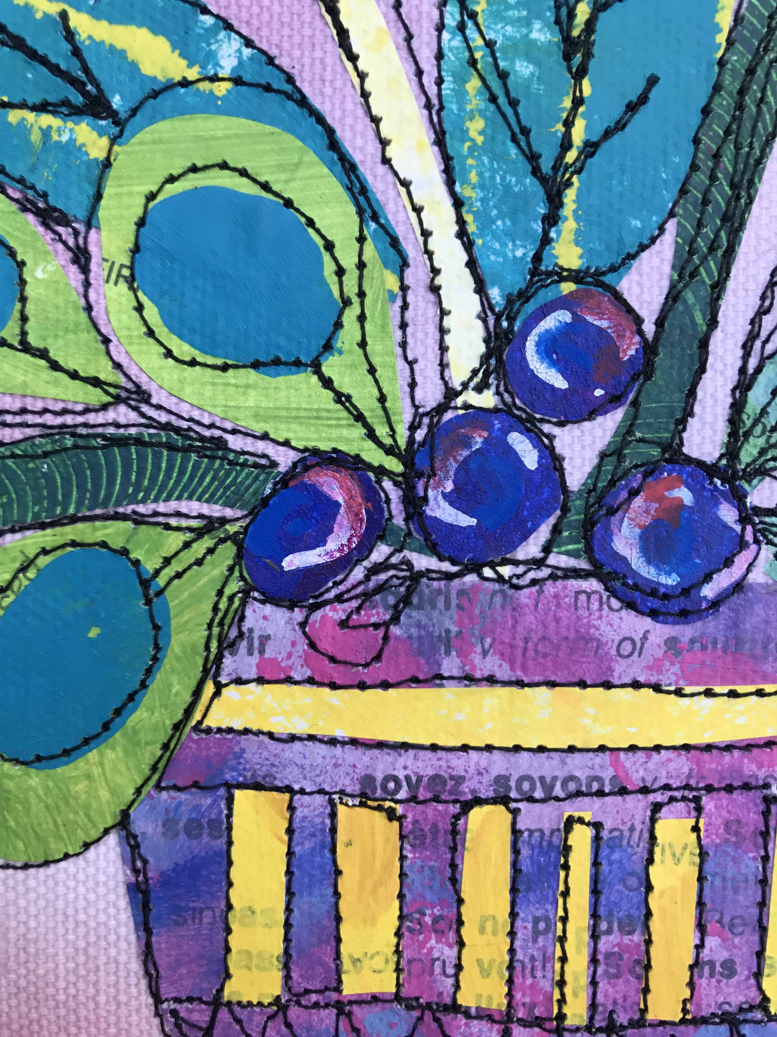 #113 Purple vase w yellow stripes Detail IMG_2853 web.jpg