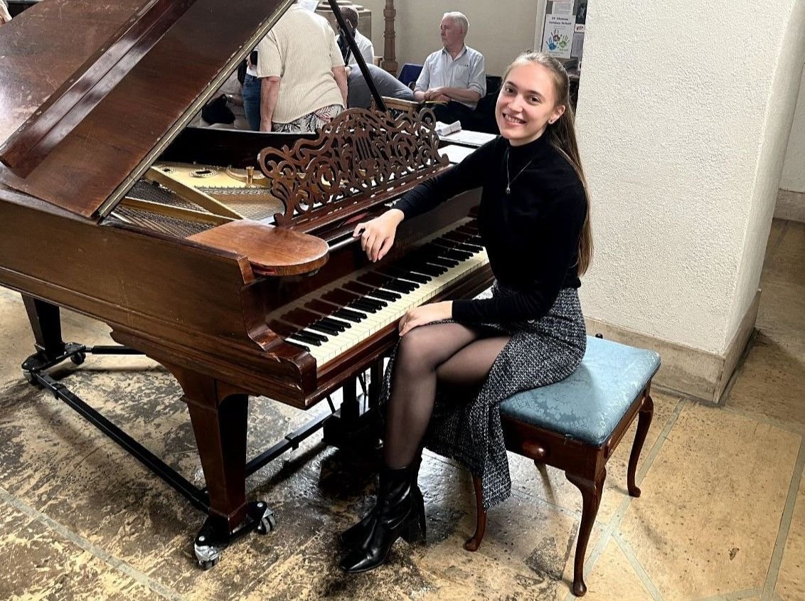 Arina: Piano Teacher in W5, London — London Piano Teachers