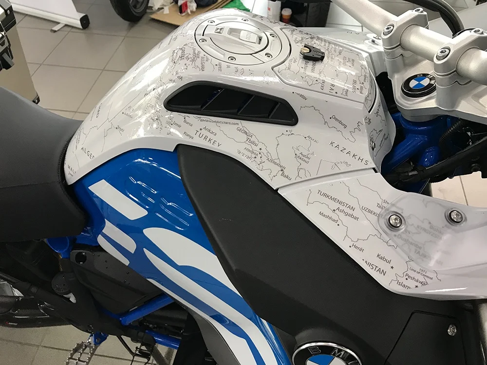 BMW R1200 1250 GS LC ADVENTURE RALLYE 2014 Onwards BMW World Stickers Right View Angle Detail Grey Map Transparent Decals On White