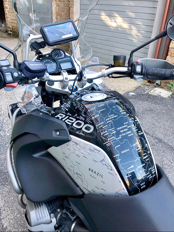 BMW-R1200-GS-ADVENTURE-2008-to-2012-Bmw-World-Stickers-Full-Tank-Top-View-White-Map-Transparent-Decals-With-Black-Map-Over-Side-Panels-On-Black-Bike-.jpg