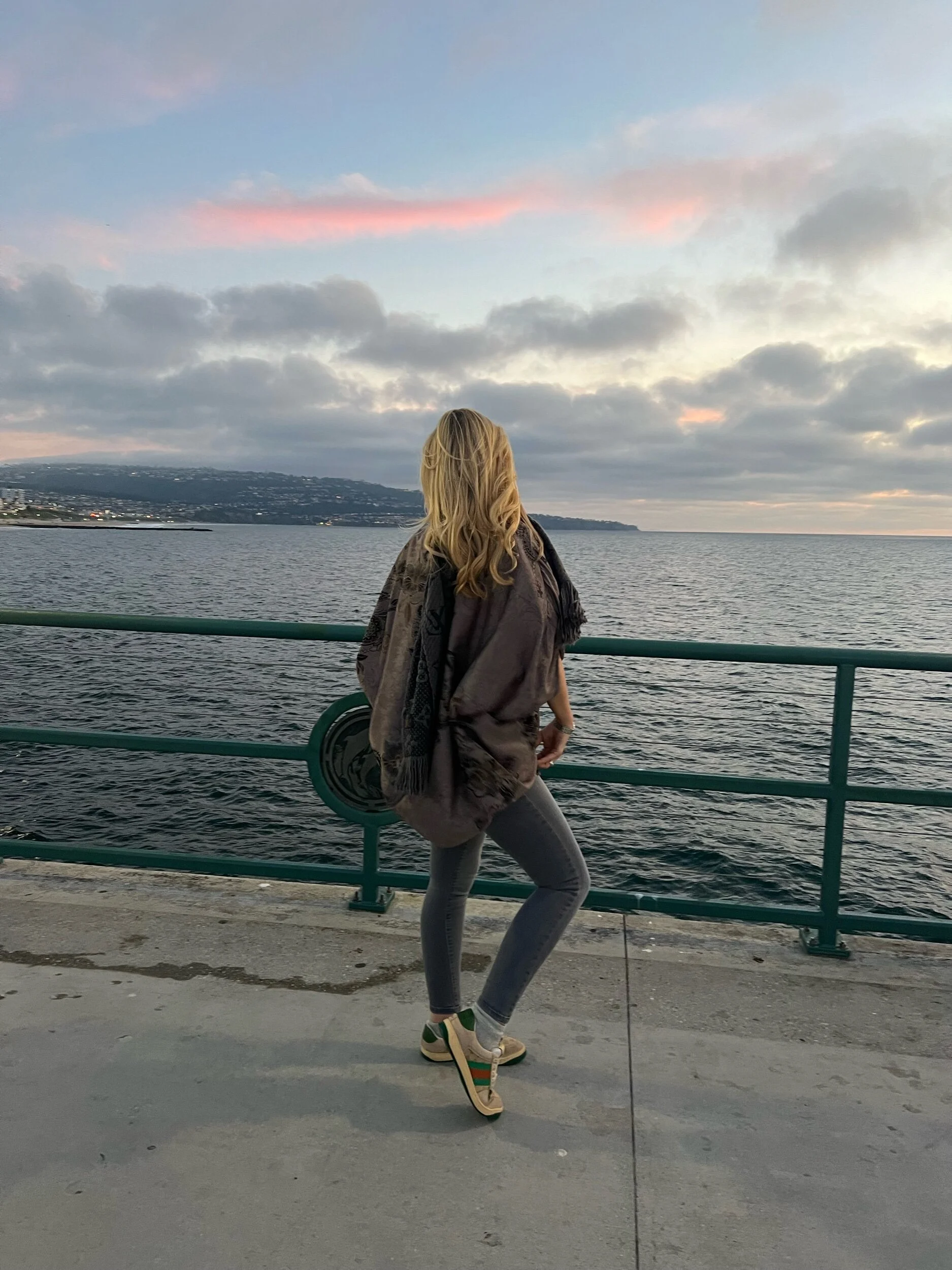 C3B1A48F-6F57-48BB-8A4A-47AEE5E2D4EE