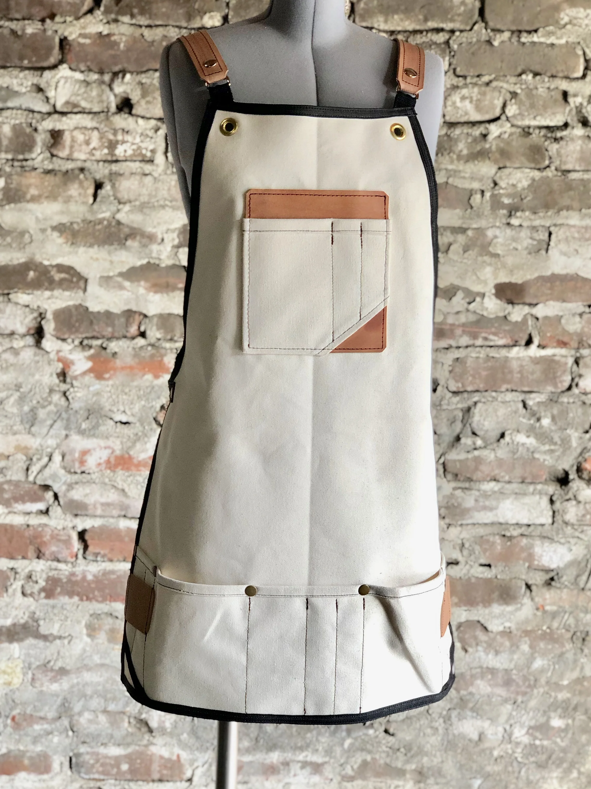 Canvas Makers Apron – Natural