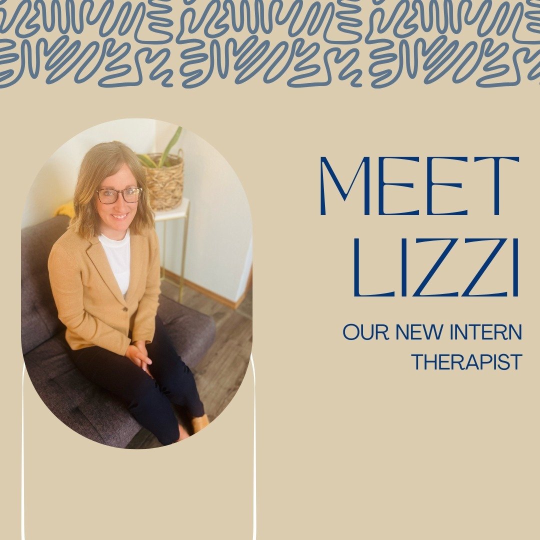Lizzi is an intern counselor under the supervision of Christina Curry, LPC completing her master's degree in Clinical Mental Health Counseling at the University of the Cumberlands. She has studied extensively at the Feeling Good Institute, where she 