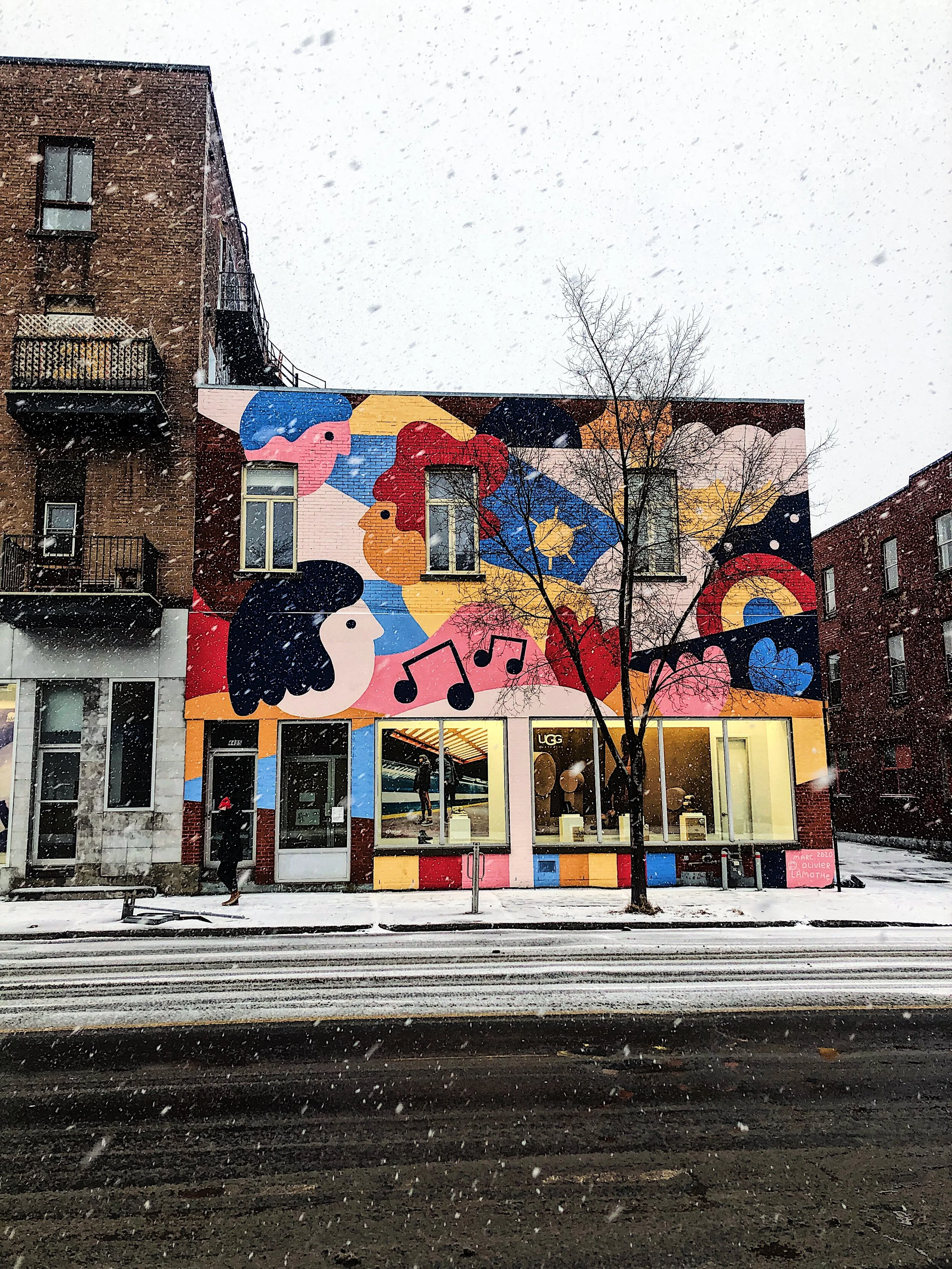 Couleurs dans la grisaille