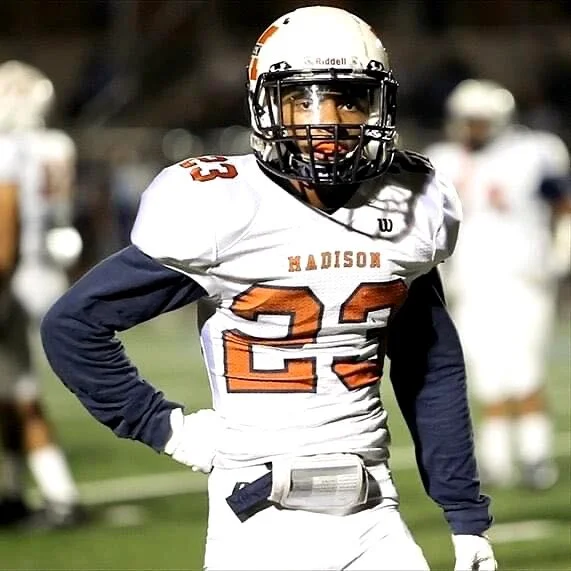 Dante Carheel @TaeCarheel