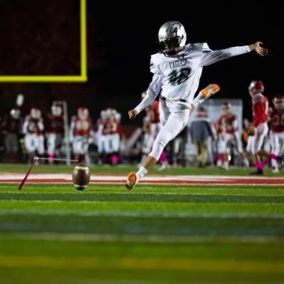 Azmi Carlson @carlson_azmi