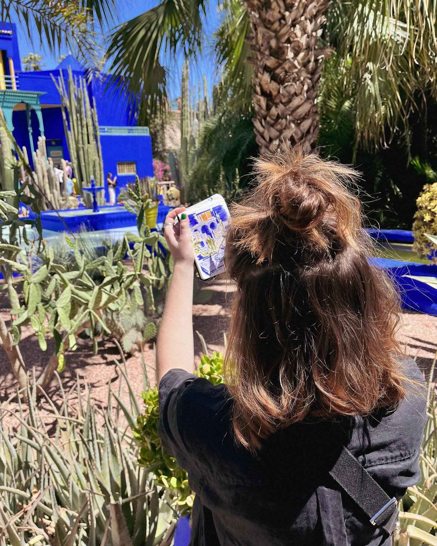 Ah Morocco you did not disappoint, lovely few days in the bustle of Marrakech. Completely forgot how hectic it is but found calm at the Majorelle. Such a dream to be amongst the blue in the sun, and have returned feeling very inspired 🌞💙

Took the 